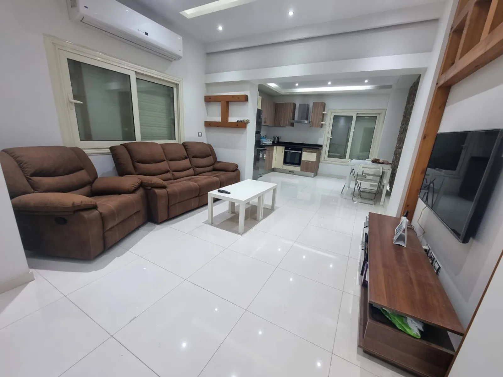 Studios For Sale In Maadi Maadi Sarayat Area: 80 m² consists of 1 Bedrooms 2 Bathrooms Modern furnished 5 stars #2544