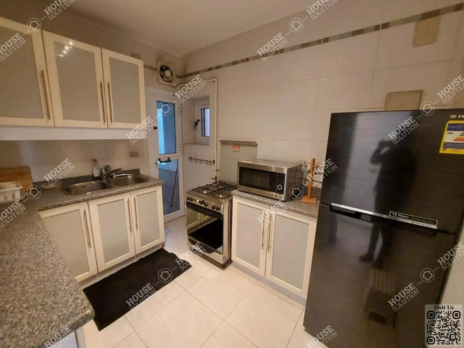 مطبخ @ دور ارضي للإيجار في المعادي دجله المعادي مساحة: 165 م² تتكون من 2 غرفة 1 حمام مفروش مودرن 5 نجوم #2608-1