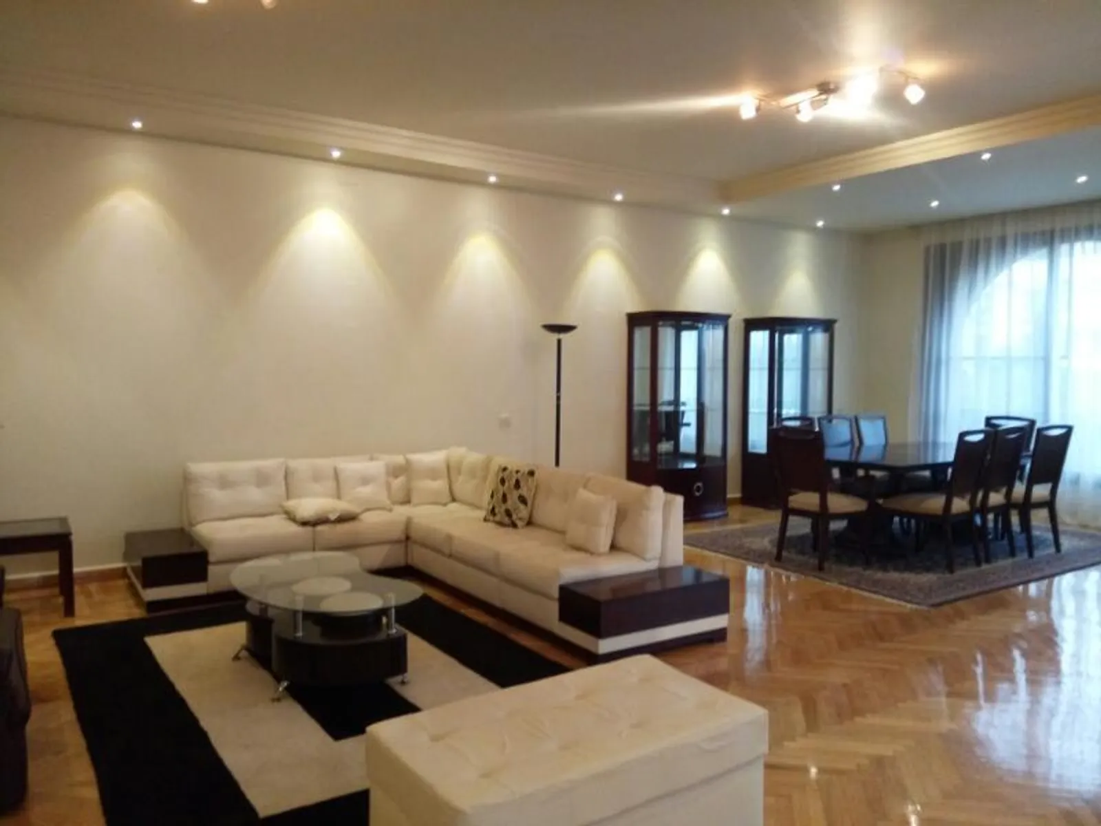 شقق للبيع في المعادي سرايات المعادي مساحة: 250 م² تتكون من 3 غرفة 3 حمام مفروش مودرن 5 نجوم #3989