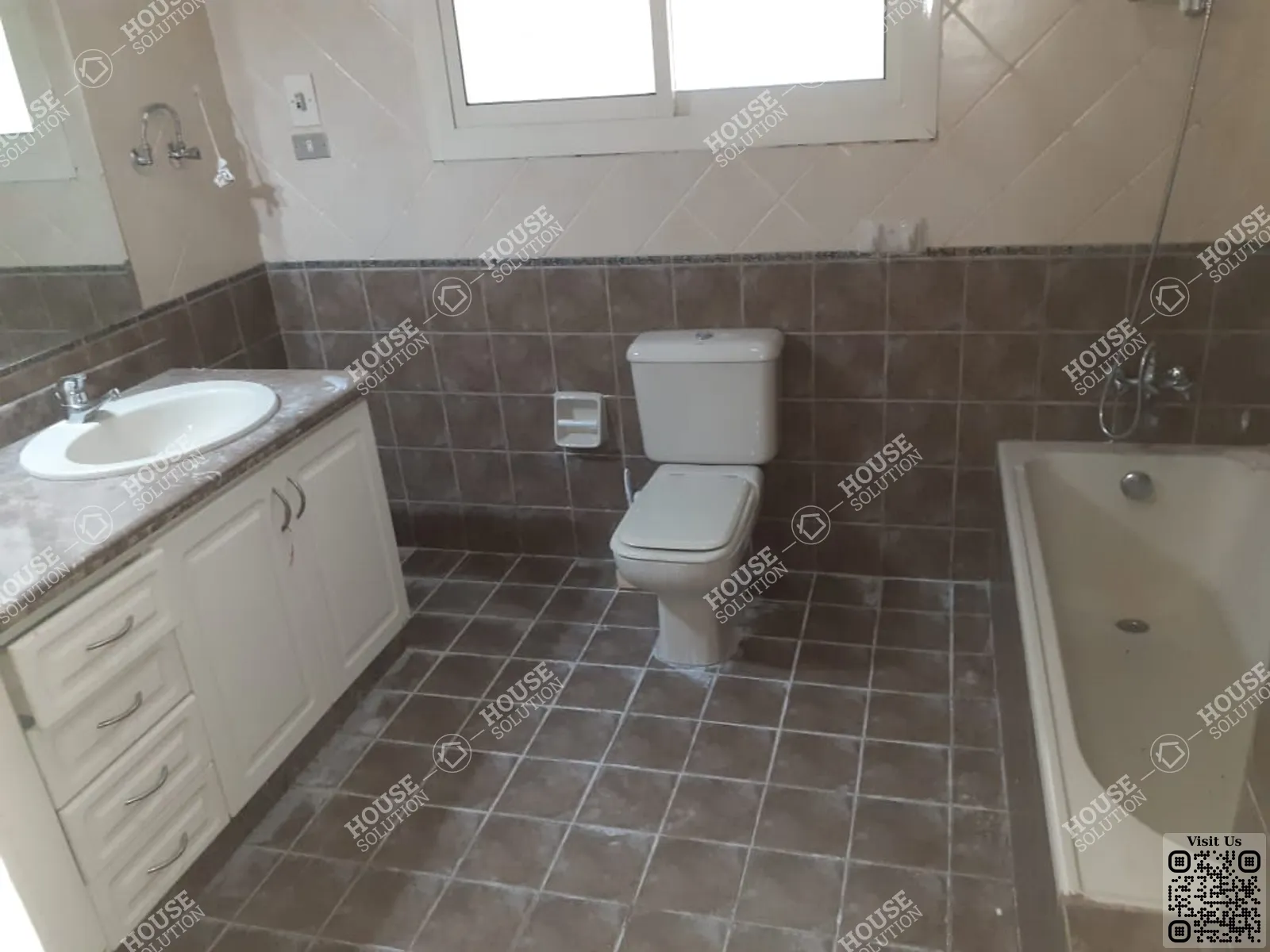 BATHROOM @ Ground Floors For Rent In Maadi Maadi Sarayat Area: 350 m² consists of 4 Bedrooms 3 Bathrooms Semi furnished 4 stars #4070-1