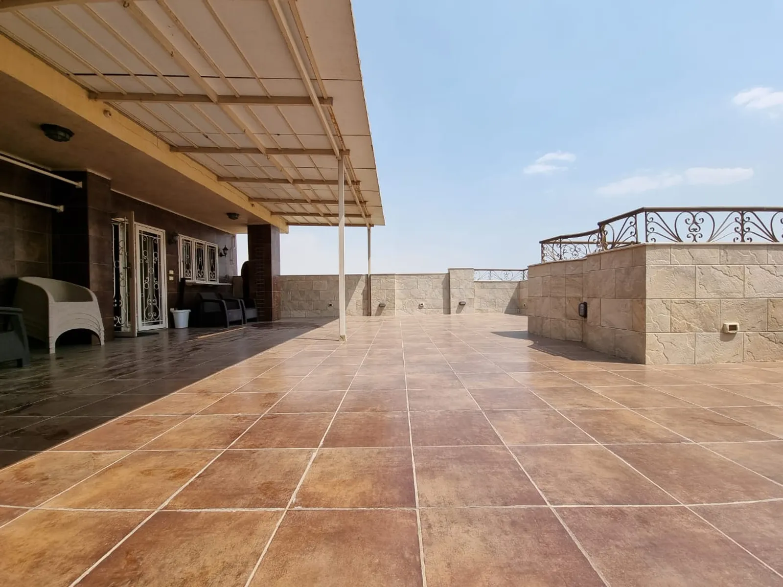 Penthouses For Sale In Maadi Maadi Sarayat Area: 500 m² consists of 4 Bedrooms 5 Bathrooms Furnished 5 stars #4214