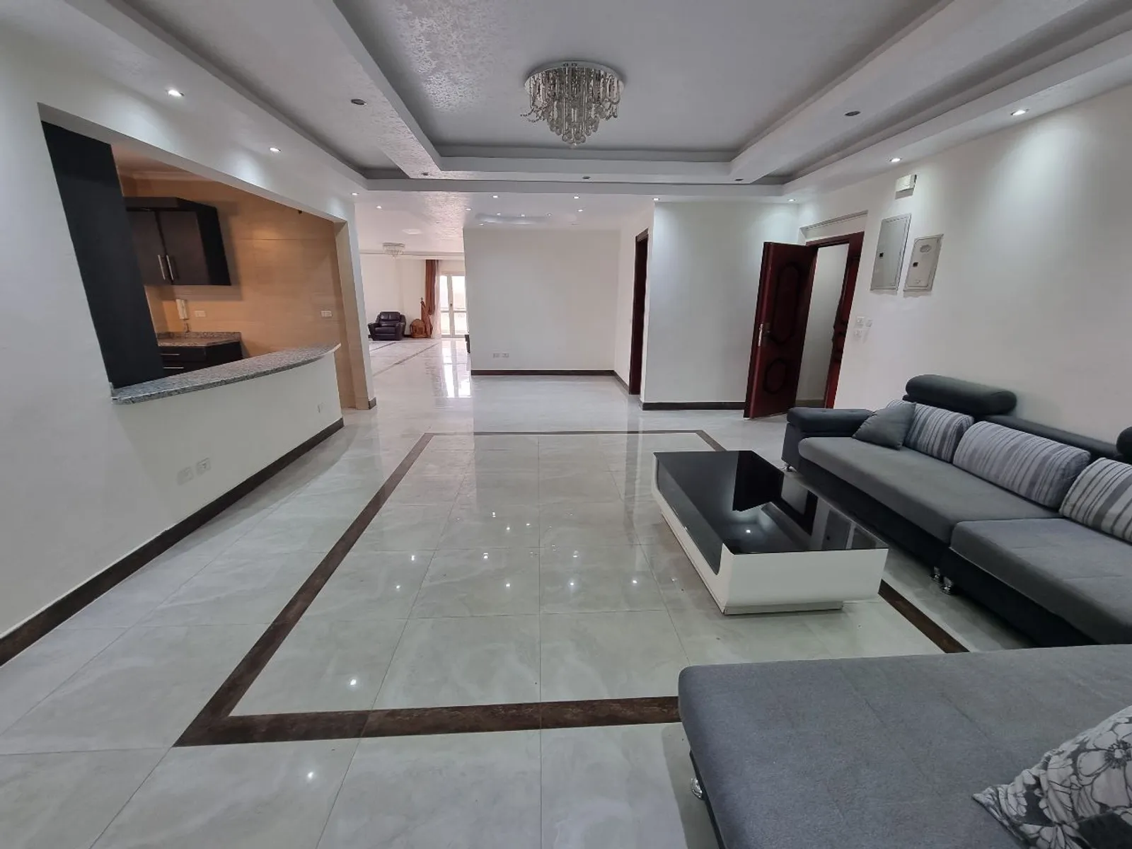Apartments For Sale In Maadi Maadi Sarayat Area: 220 m² consists of 3 Bedrooms 3 Bathrooms Modern furnished 5 stars #4539