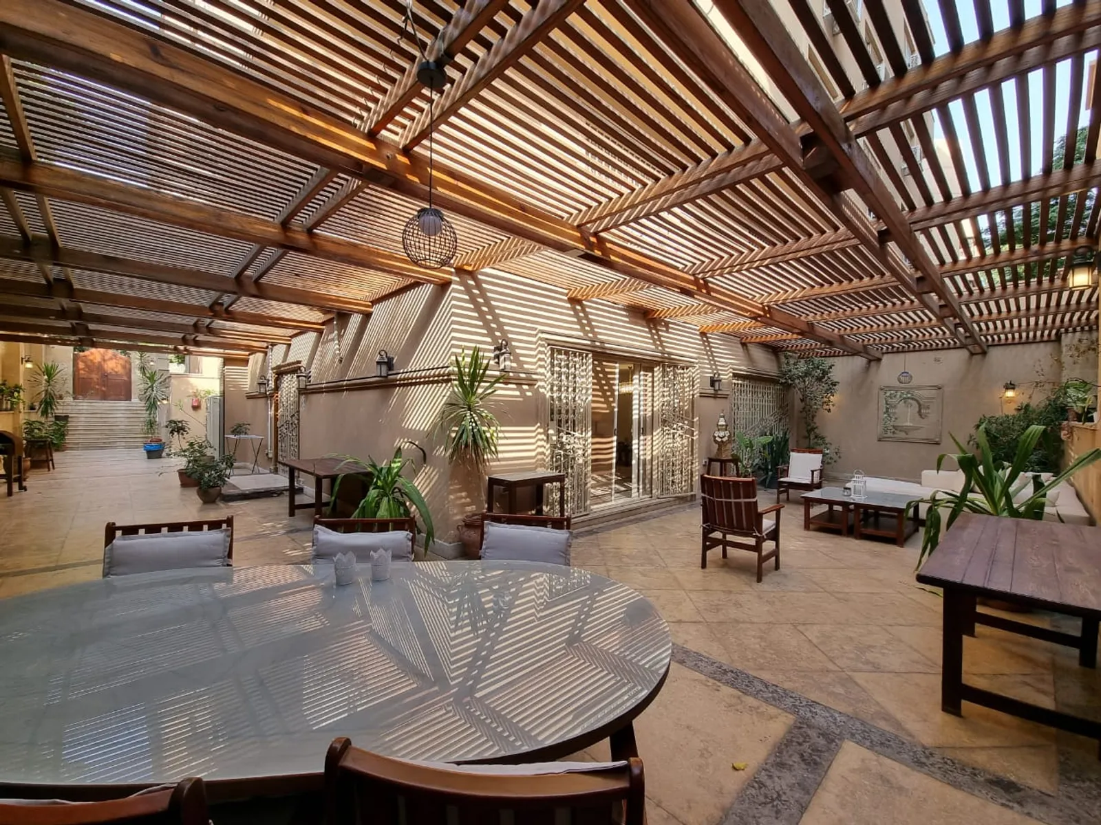 دور ارضي للبيع في المعادي سرايات المعادي مساحة: 500 م² تتكون من 5 غرفة 5 حمام مفروش مودرن 5 نجوم #4542