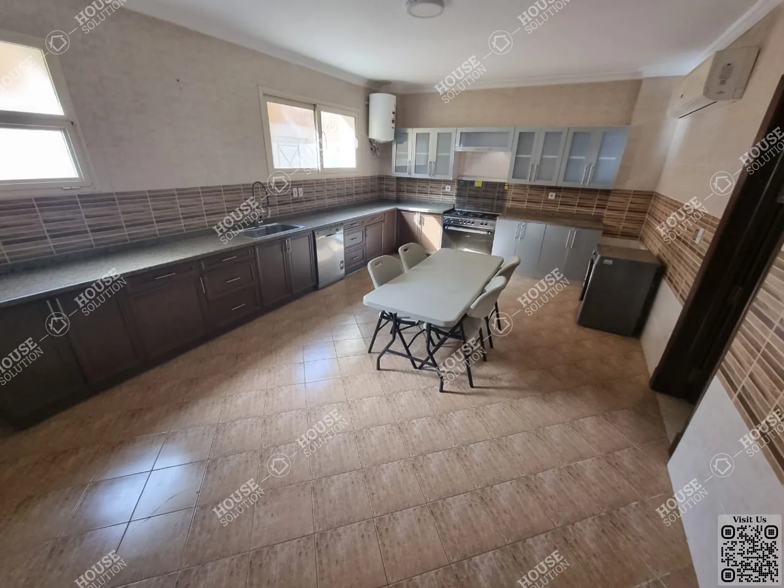 مطبخ	 @ دور ارضي للإيجار في المعادي سرايات المعادي مساحة: 300 م² تتكون من 4 غرفة 3 حمام مفروش مودرن 5 نجوم #4590-1