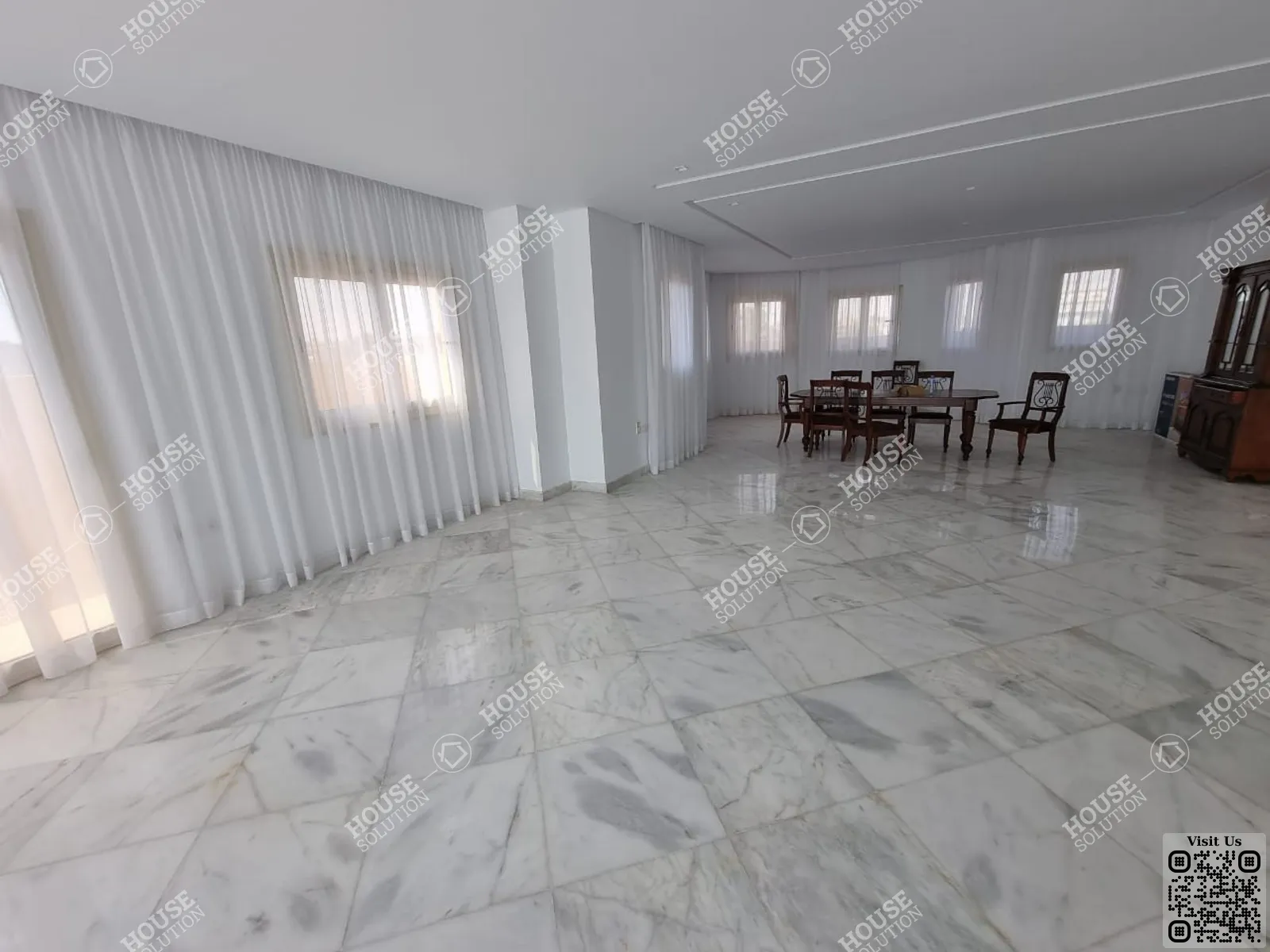 غرفة الاستقبال	 @ رووف للإيجار في المعادي سرايات المعادي مساحة: 500 م² تتكون من 4 غرفة 4 حمام مفروش مودرن 5 نجوم #4683-1