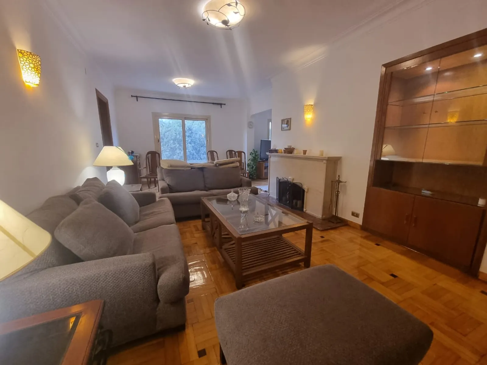 شقق للبيع في المعادي سرايات المعادي مساحة: 180 م² تتكون من 3 غرفة 2 حمام مفروش مودرن 5 نجوم #4694