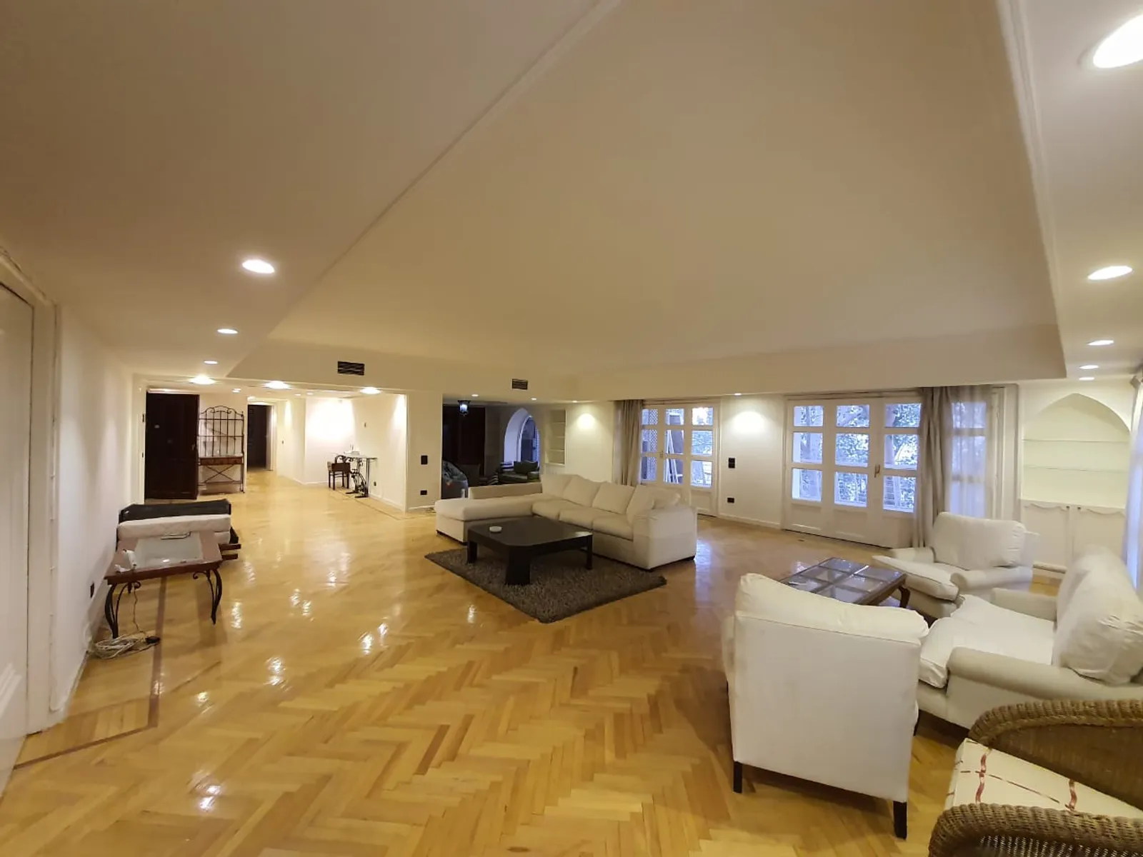 Apartments For Sale In Maadi Maadi Sarayat Area: 320 m² consists of 3 Bedrooms 3 Bathrooms Modern furnished 5 stars #4760