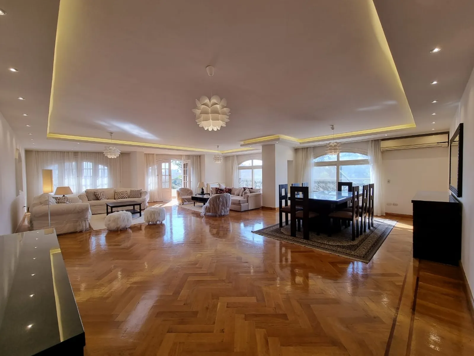 Apartments For Sale In Maadi Maadi Sarayat Area: 300 m² consists of 3 Bedrooms 3 Bathrooms Modern furnished 5 stars #4776