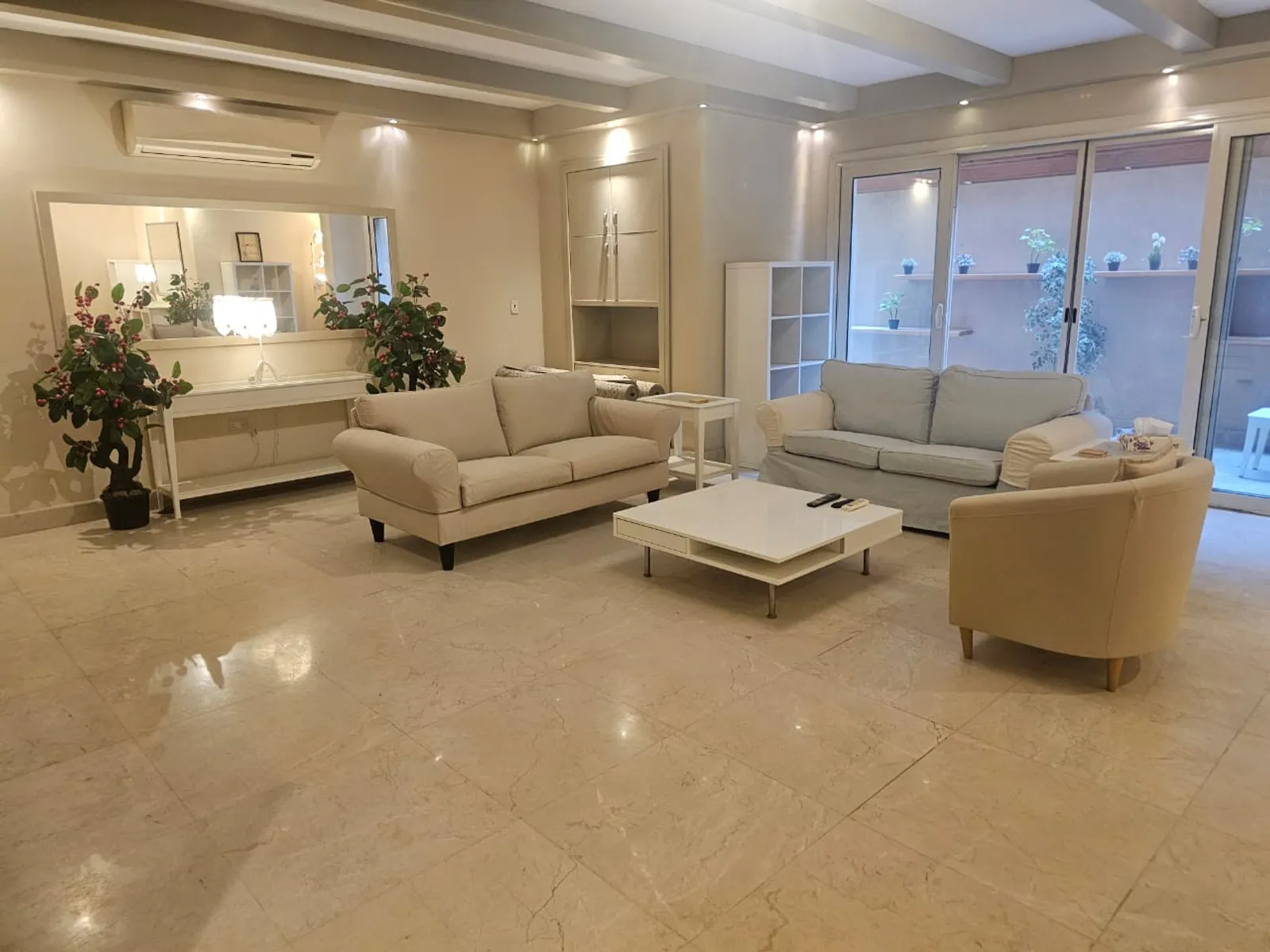 Ground Floors For Sale In Maadi Maadi Sarayat Area: 170 m² consists of 2 Bedrooms 2 Bathrooms Furnished 5 stars #4904