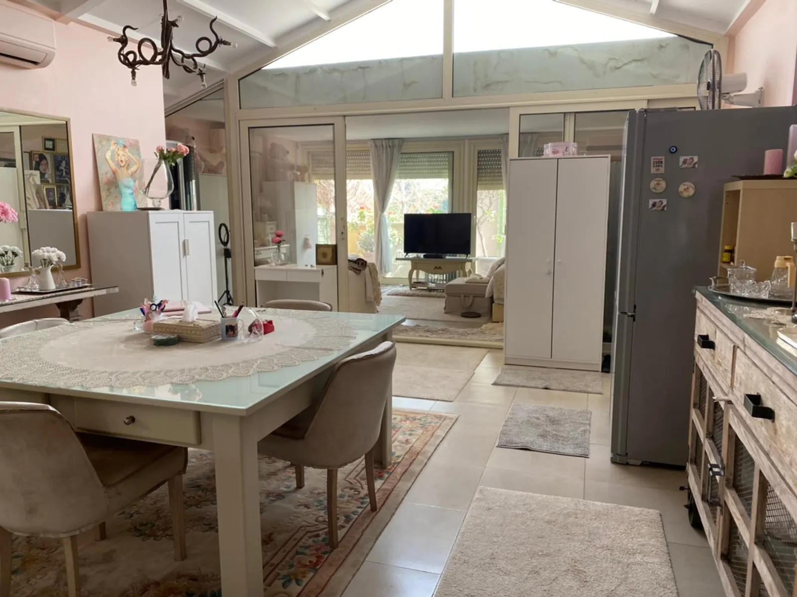 Studios For Sale In Maadi Maadi Sarayat Area: 80 m² consists of 1 Bedrooms 1 Bathrooms Furnished 5 stars #4905