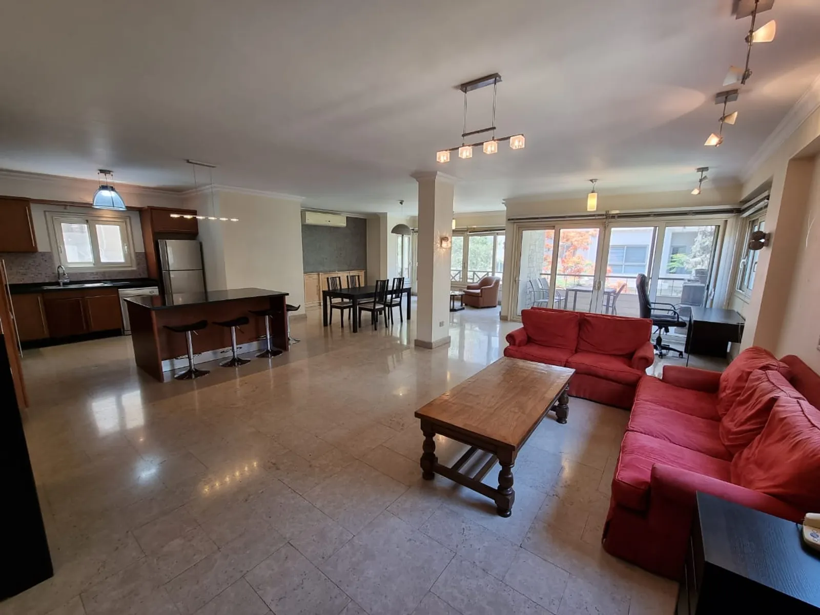 شقق للبيع في المعادي سرايات المعادي مساحة: 240 م² تتكون من 3 غرفة 3 حمام مفروش مودرن 5 نجوم #4964