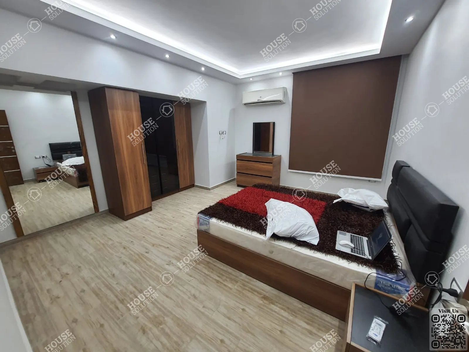 غرفة النوم الأولى	 @ شقق للإيجار في المعادي سرايات المعادي مساحة: 120 م² تتكون من 2 غرفة 2 حمام مفروش مودرن 5 نجوم #4975-2