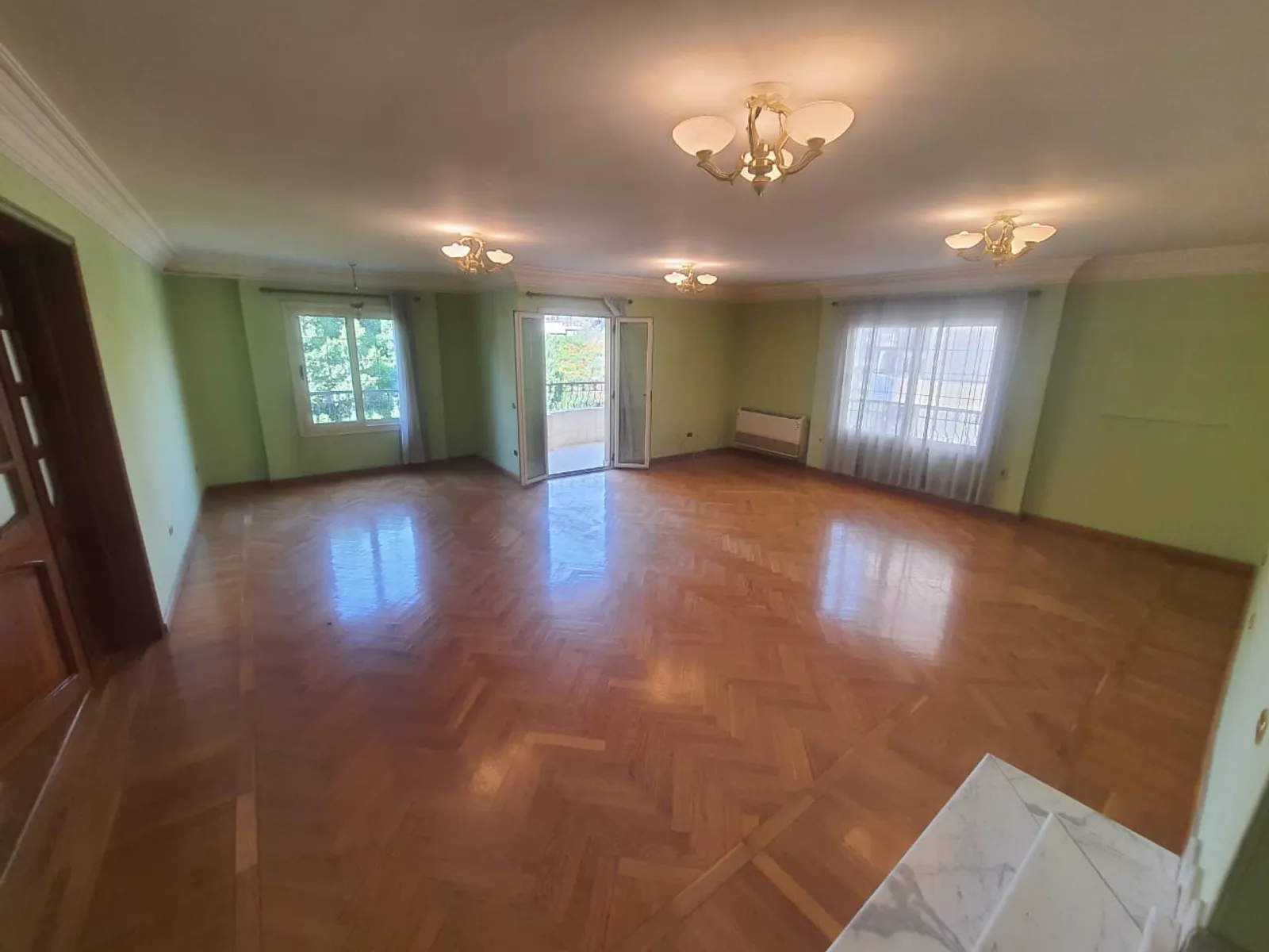 Apartments For Sale In Maadi Maadi Degla Area: 240 m² consists of 3 Bedrooms 3 Bathrooms Semi furnished 5 stars #4993