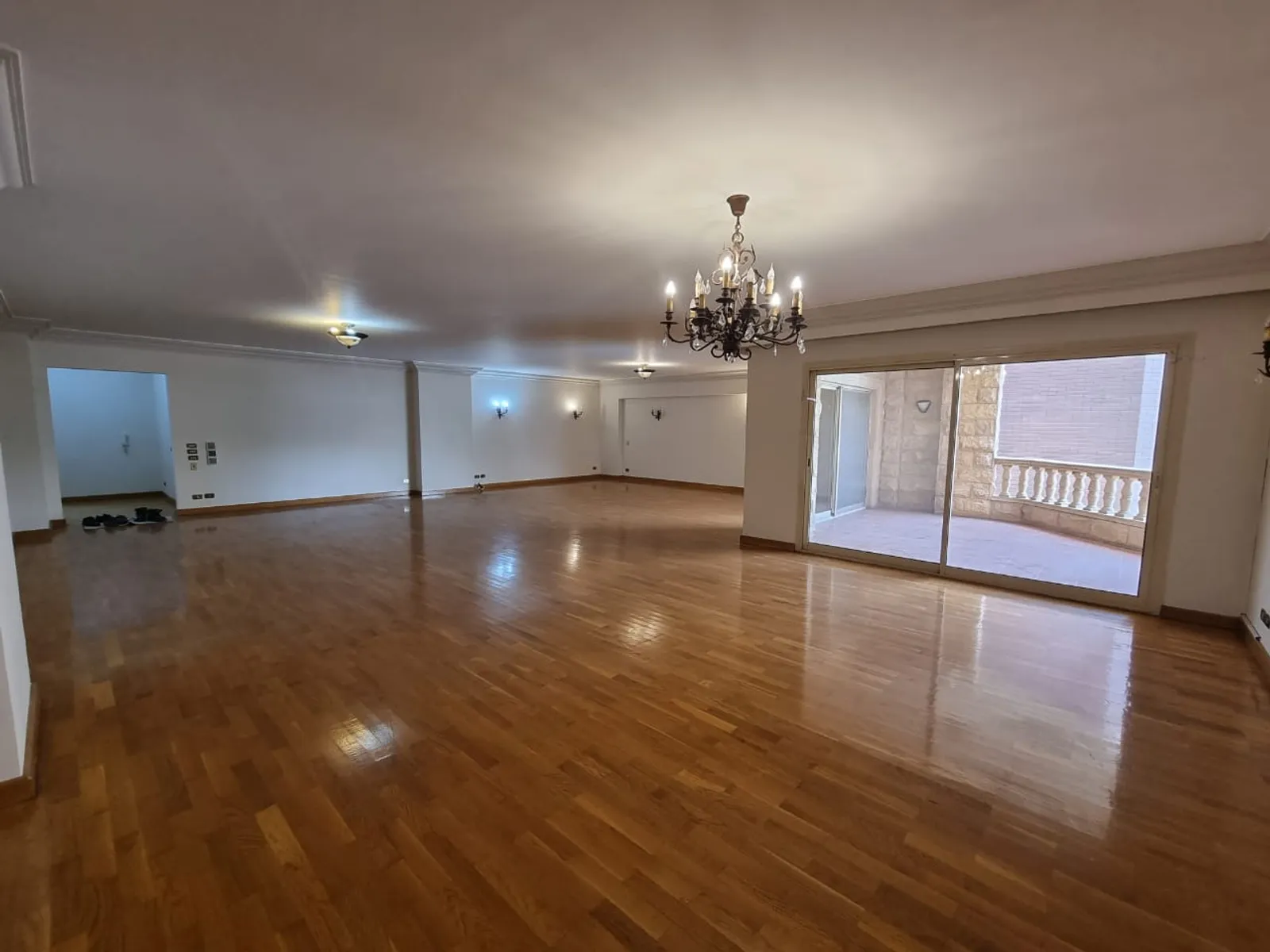 شقق للبيع في المعادي سرايات المعادي مساحة: 400 م² تتكون من 6 غرفة 5 حمام نصف مفروش 5 نجوم #5050