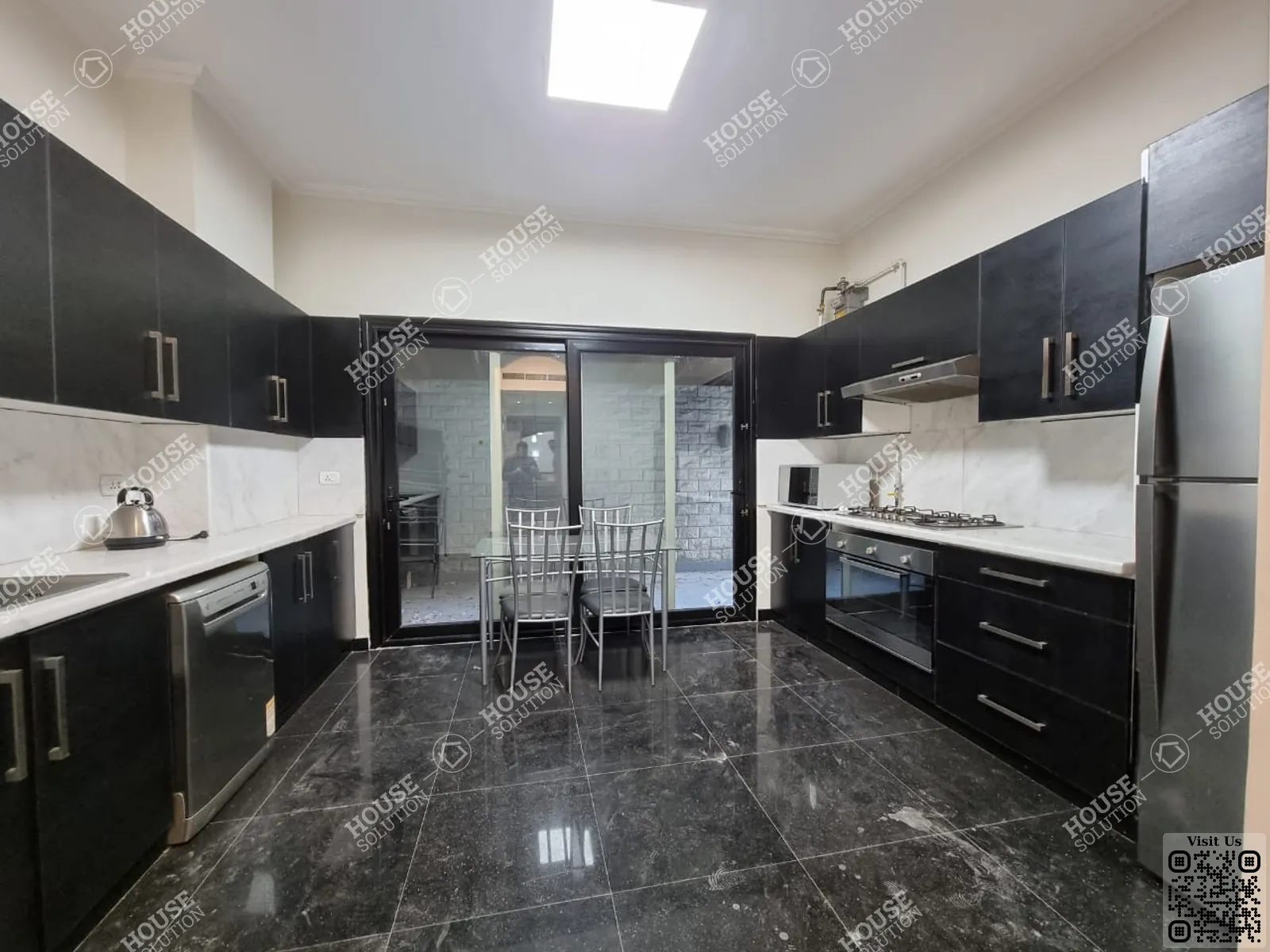 مطبخ	 @ دور ارضي للإيجار في المعادي سرايات المعادي مساحة: 300 م² تتكون من 3 غرفة 4 حمام مفروش مودرن 5 نجوم #5087-2