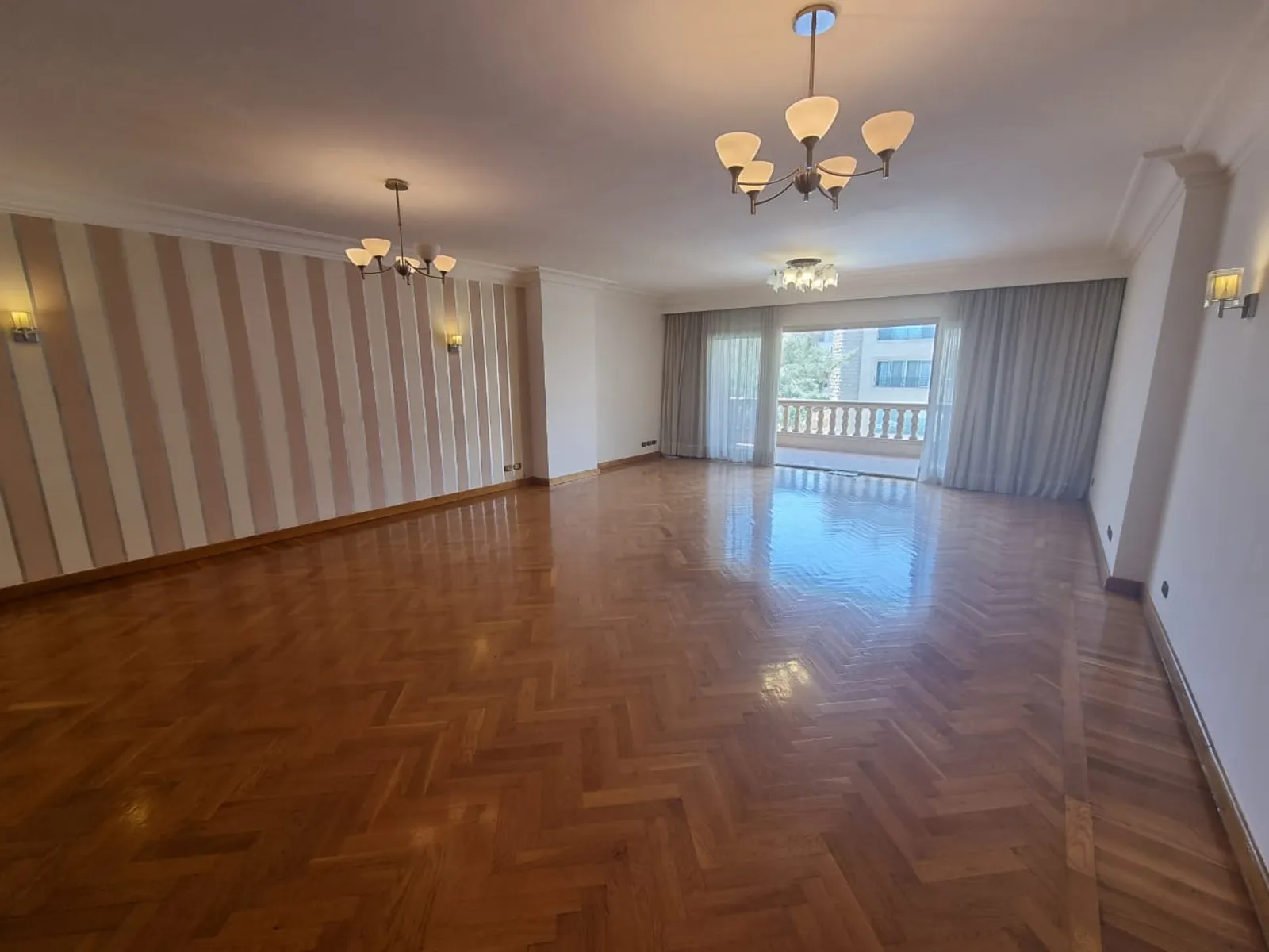 Apartments For Sale In Maadi Maadi Sarayat Area: 320 m² consists of 4 Bedrooms 3 Bathrooms Semi furnished 5 stars #5117