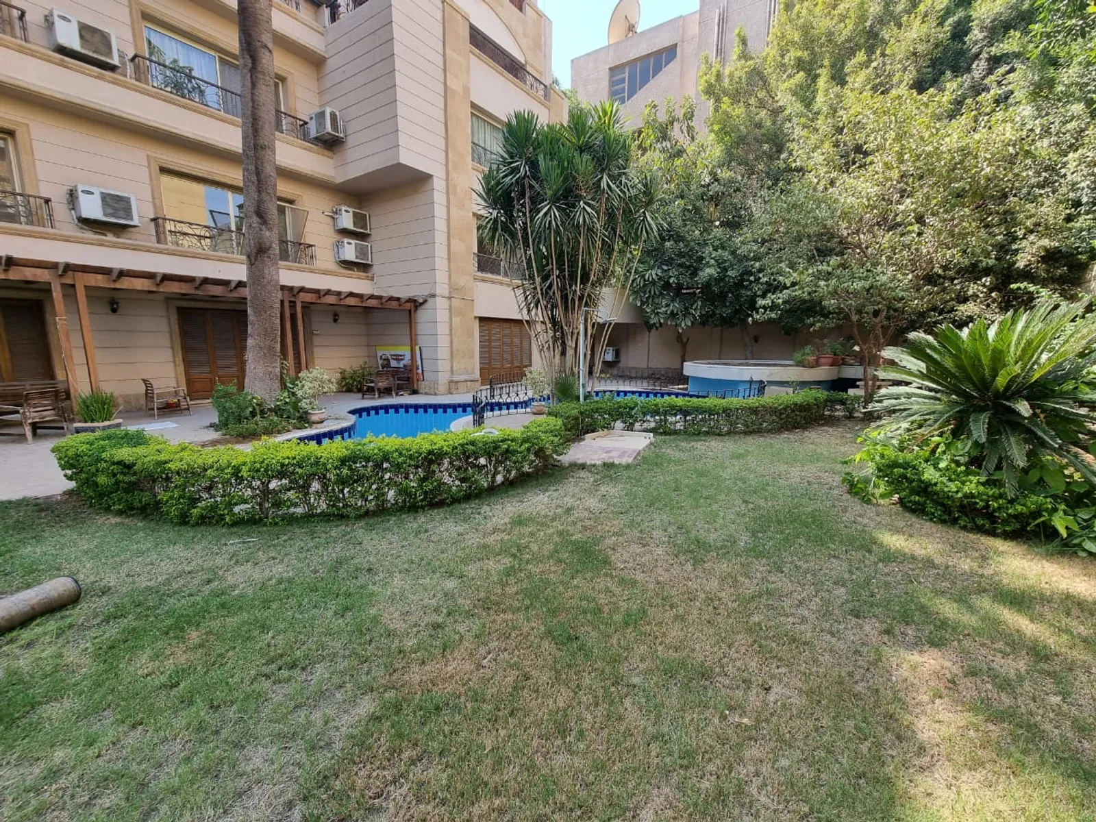 Ground Floors For Sale In Maadi Maadi Sarayat Area: 600 m² consists of 5 Bedrooms 6 Bathrooms Semi furnished 5 stars #5135