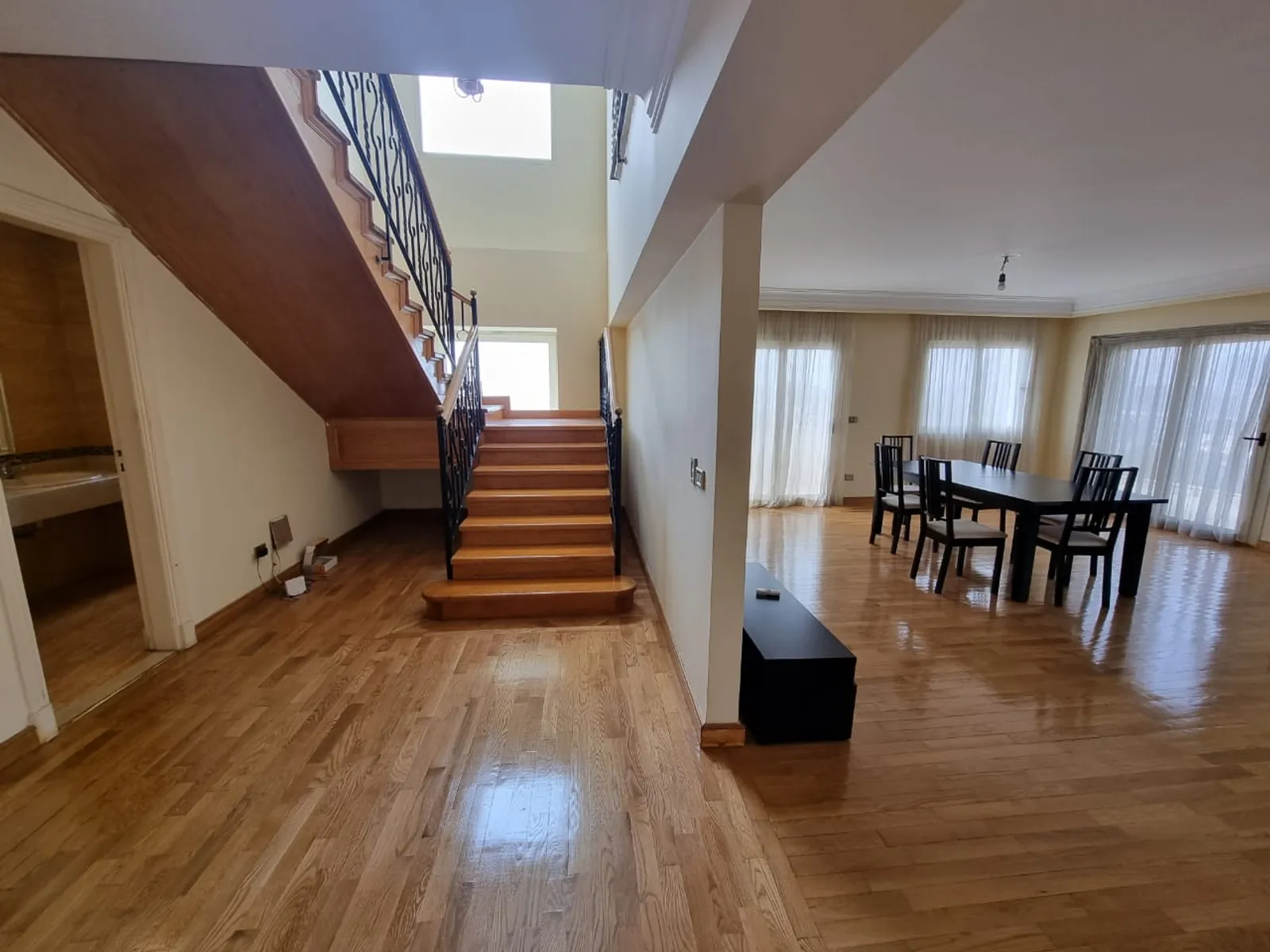 Duplexes For Sale In Maadi Maadi Sarayat Area: 350 m² consists of 3 Bedrooms 5 Bathrooms Modern furnished 5 stars #5209