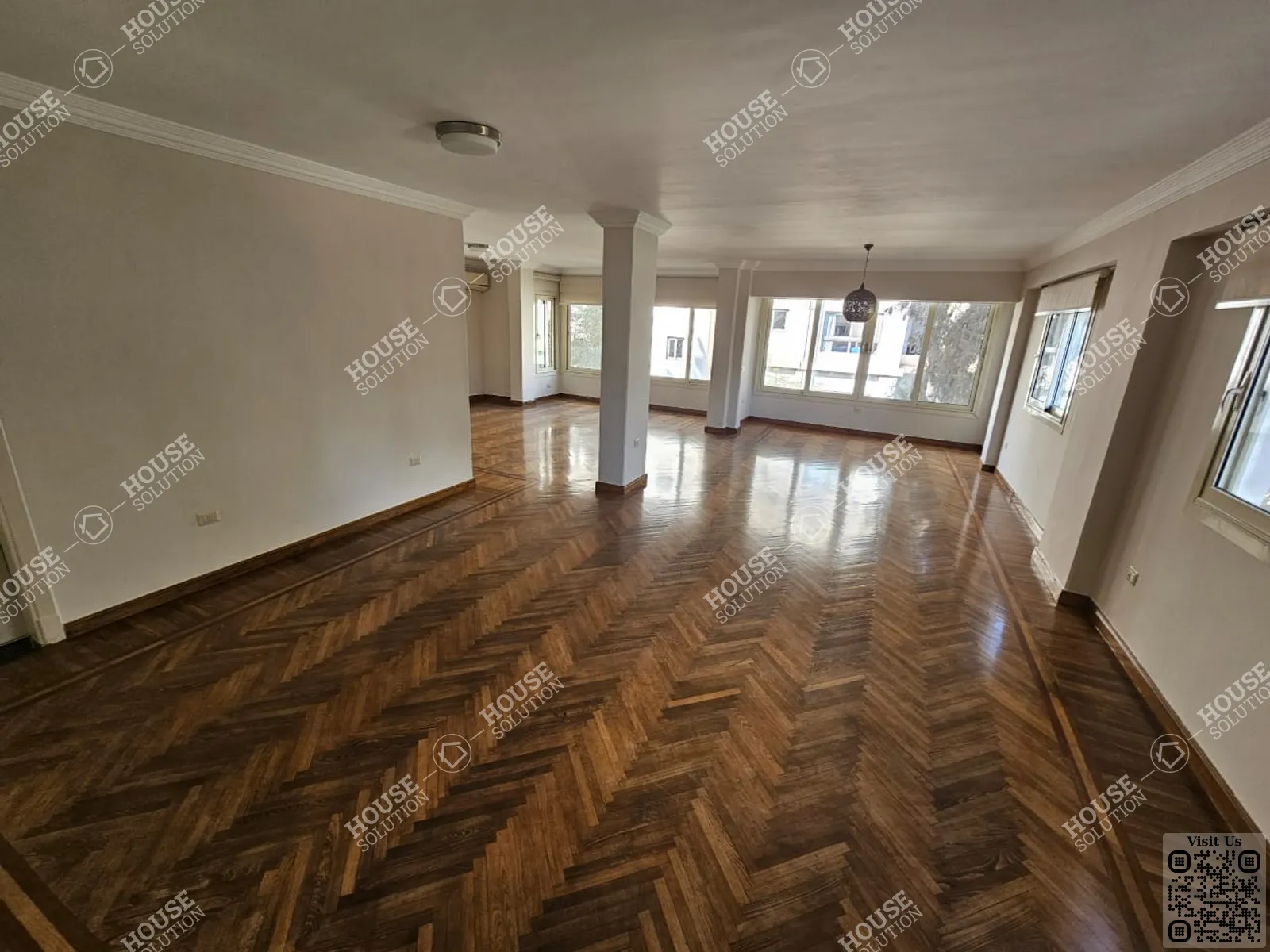 غرفة الاستقبال @ شقق للإيجار في المعادي سرايات المعادي مساحة: 320 م² تتكون من 3 غرفة 3 حمام نصف مفروش 5 نجوم #5238-1