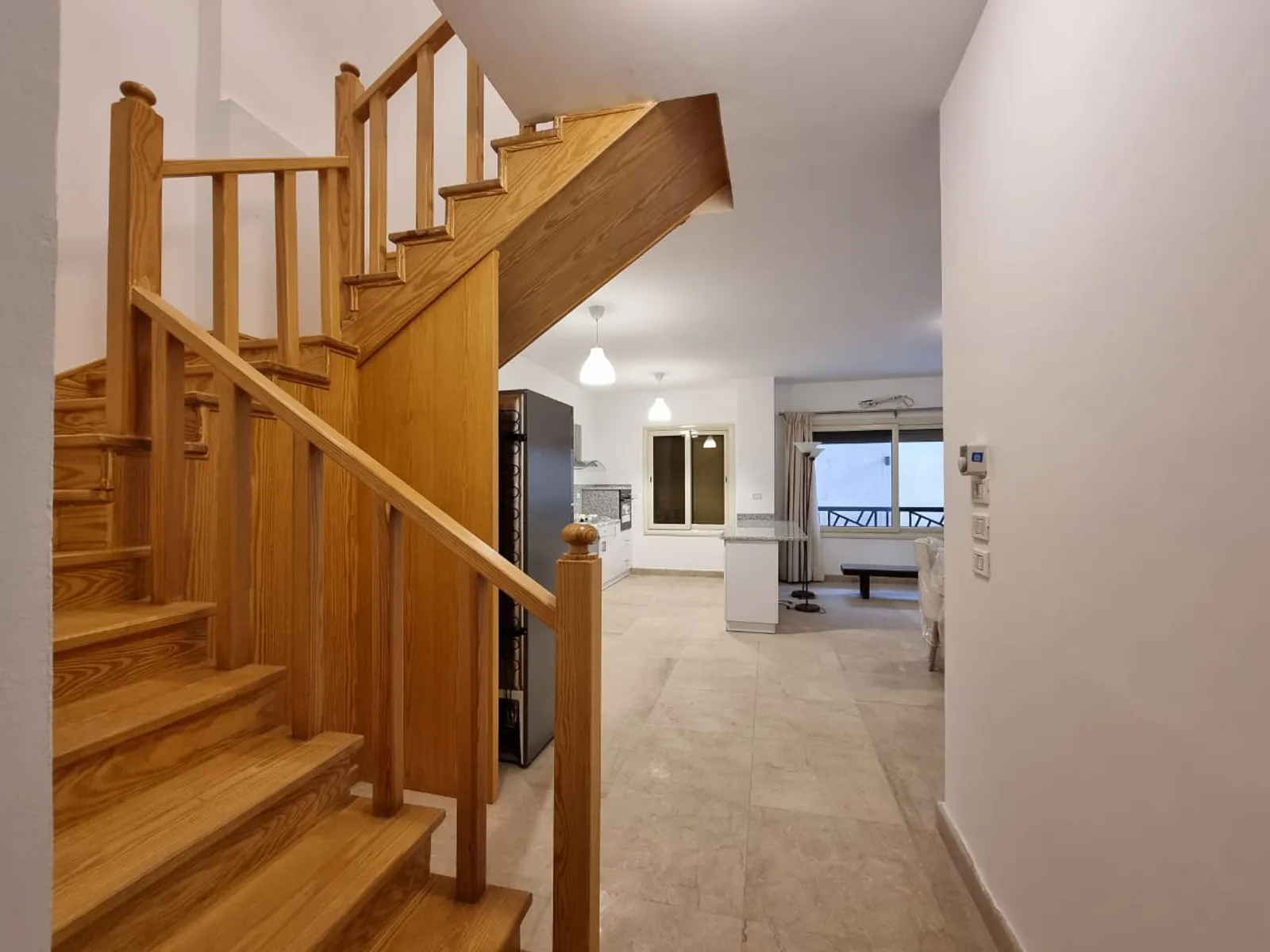 Ground Floors For Sale In Maadi Maadi Sarayat Area: 240 m² consists of 3 Bedrooms 2 Bathrooms Modern furnished 5 stars #5317