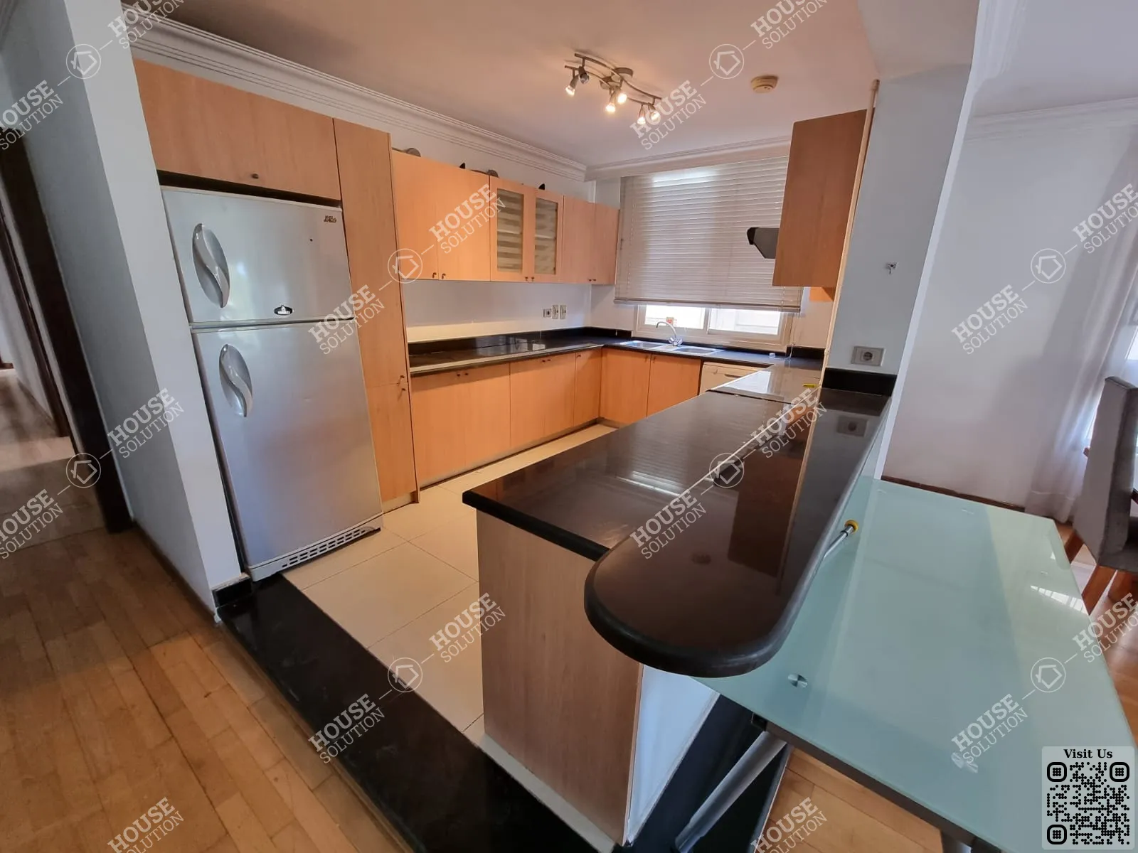 مطبخ @ شقق للإيجار في المعادي سرايات المعادي مساحة: 250 م² تتكون من 4 غرفة 4 حمام مفروش مودرن 5 نجوم #5328-2