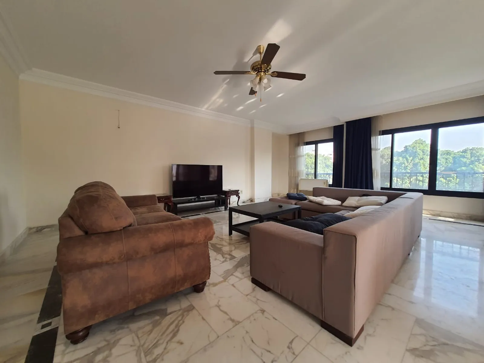 Apartments For Sale In Maadi Maadi Degla Area: 350 m² consists of 4 Bedrooms 4 Bathrooms Modern furnished 5 stars #5455