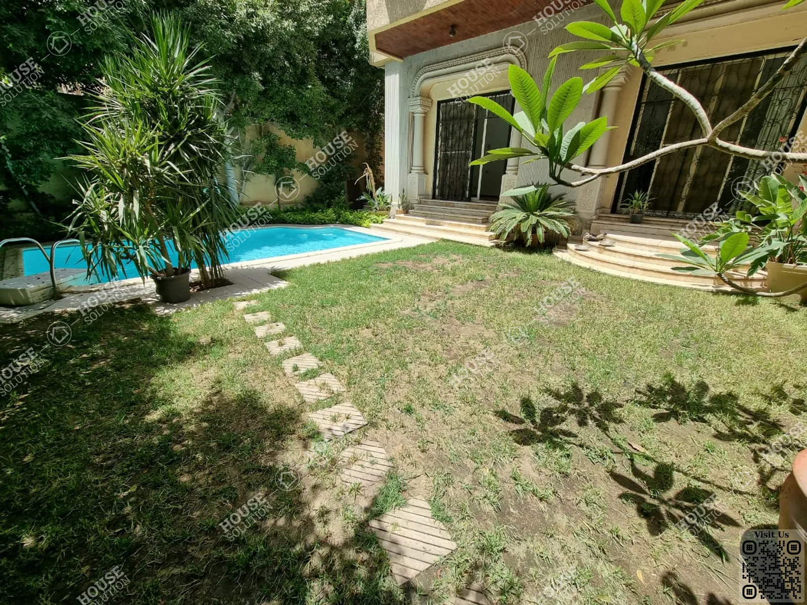 حوض سباحة خاص @ دور ارضي للإيجار في المعادي سرايات المعادي مساحة: 300 م² تتكون من 4 غرفة 4 حمام نصف مفروش 5 نجوم #5479-0