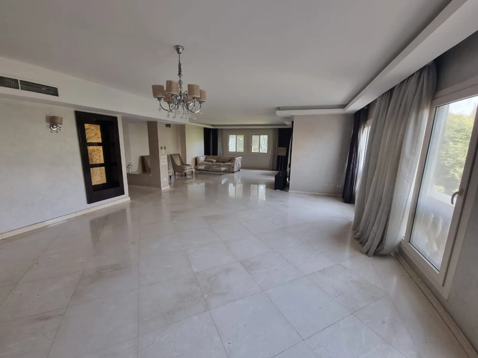 Apartments For Sale In Maadi Maadi Sarayat Area: 300 m² consists of 4 Bedrooms 4 Bathrooms Modern furnished 5 stars #5536