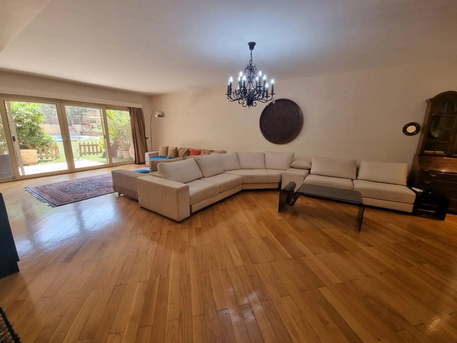 Ground Floors For Sale In Maadi Maadi Sarayat Area: 250 m² consists of 3 Bedrooms 3 Bathrooms Modern furnished 5 stars #5550