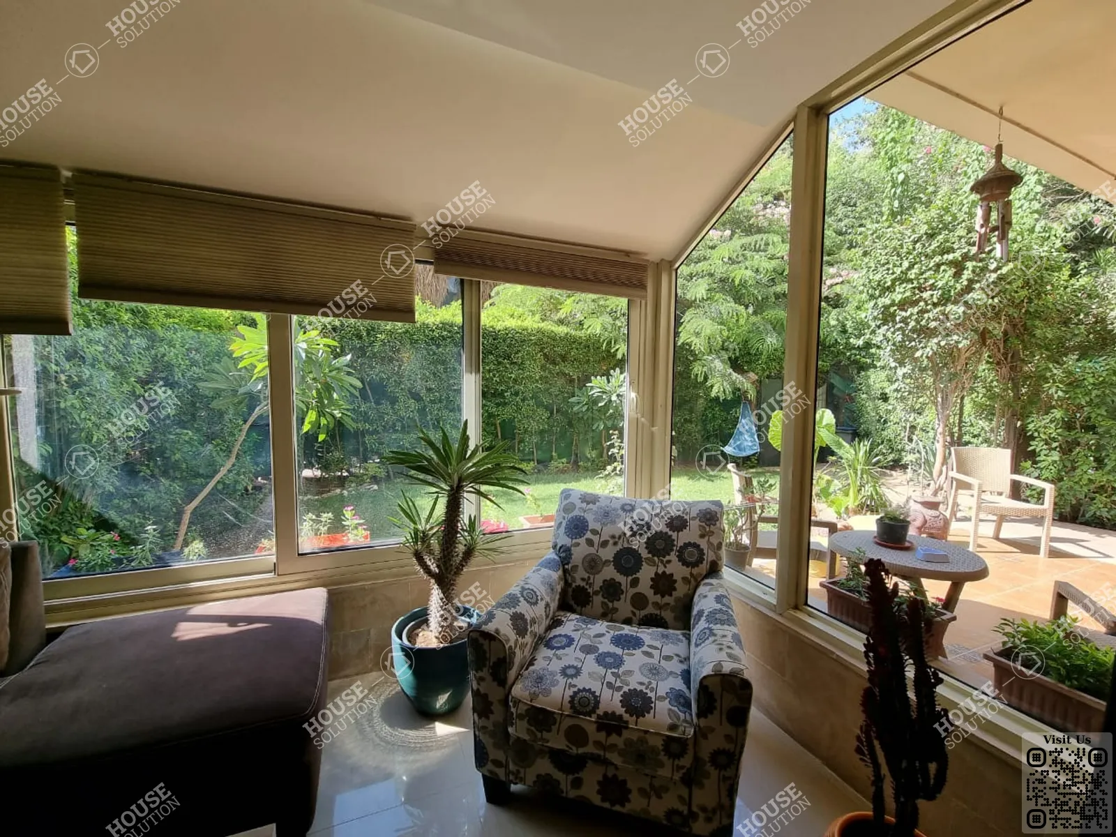 غرفة الاستقبال	 @ دور ارضي للإيجار في المعادي سرايات المعادي مساحة: 300 م² تتكون من 4 غرفة 3 حمام مفروش مودرن 5 نجوم #5560-1