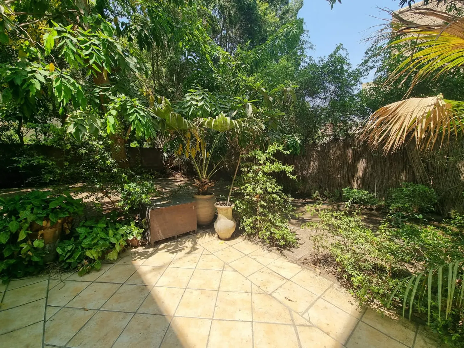 Ground Floors For Sale In Maadi Maadi Sarayat Area: 250 m² consists of 4 Bedrooms 3 Bathrooms Furnished 5 stars #5574