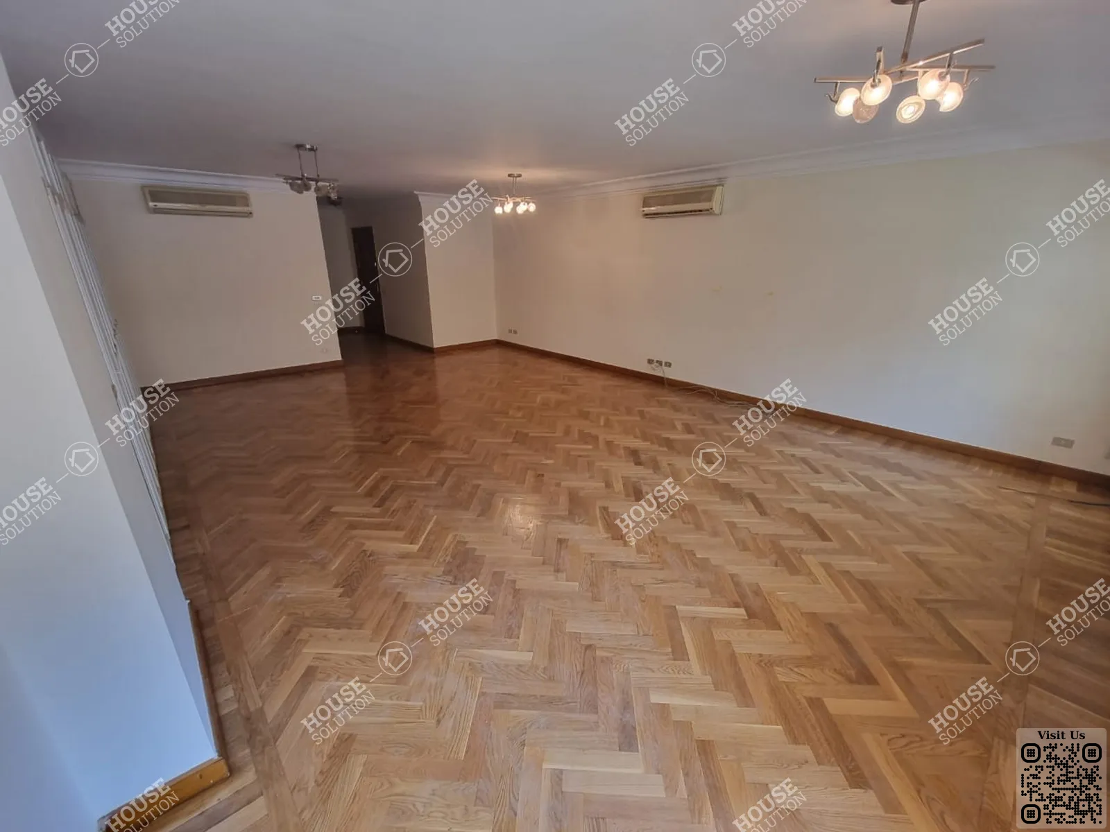 غرفة الاستقبال	 @ شقق للإيجار في المعادي سرايات المعادي مساحة: 280 م² تتكون من 4 غرفة 4 حمام نصف مفروش 5 نجوم #5585-2