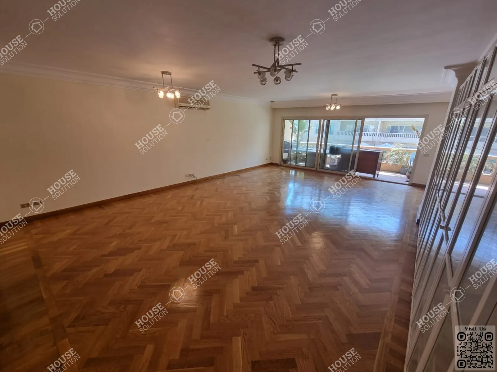 غرفة الاستقبال	 @ شقق للإيجار في المعادي سرايات المعادي مساحة: 280 م² تتكون من 4 غرفة 4 حمام نصف مفروش 5 نجوم #5585-1