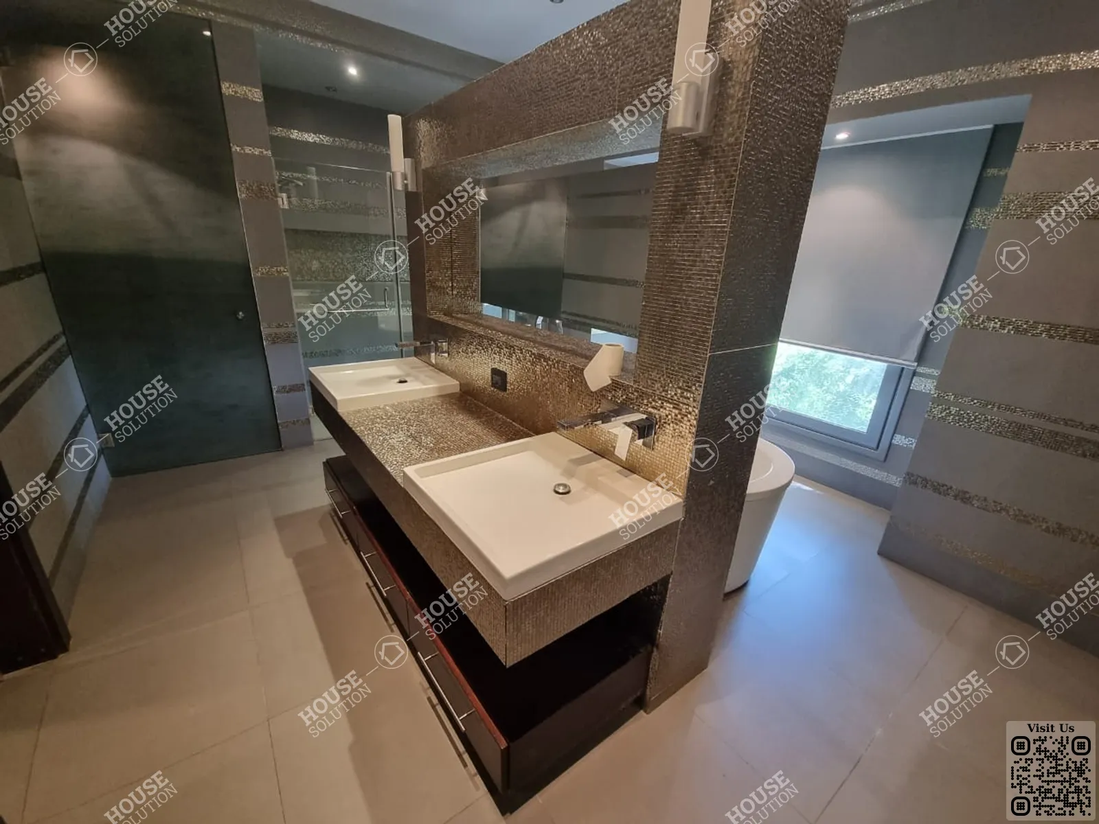 MASTER BATHROOM  @ Villas For Rent In Katameya katameya Heights Area: 650 m² consists of 6 Bedrooms 8 Bathrooms Semi furnished 5 stars #5587-2