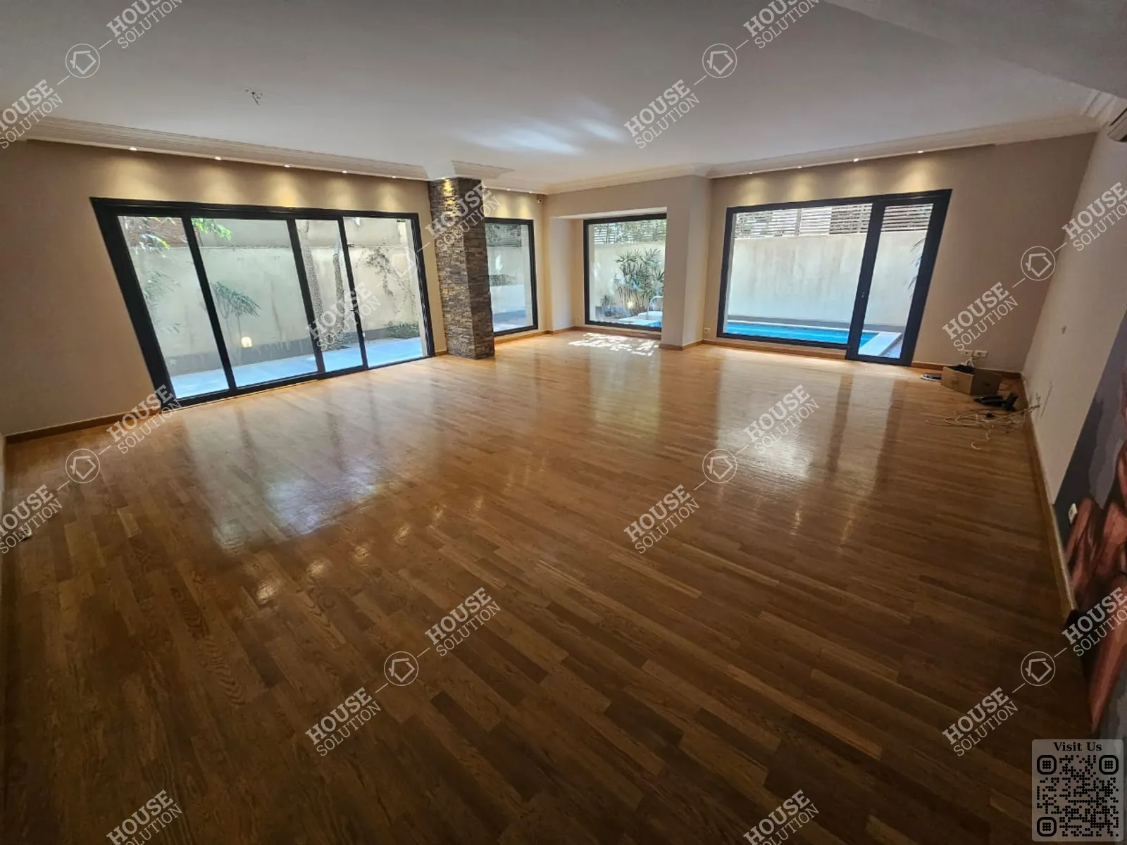 غرفة الاستقبال	 @ دور ارضي للإيجار في المعادي دجله المعادي مساحة: 400 م² تتكون من 3 غرفة 4 حمام نصف مفروش 5 نجوم #5617-1