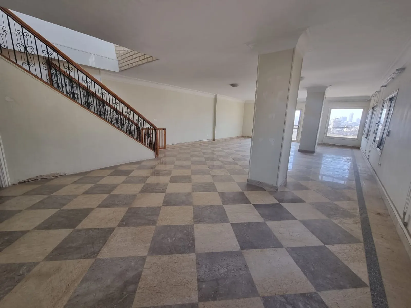 SPACIOUS PENTHOUSE DUPLEX WITH LARGE TERRACE FOR SALE IN DEGLA EL MAADI CAIRO EGYPT - #5624 - Semi furnished