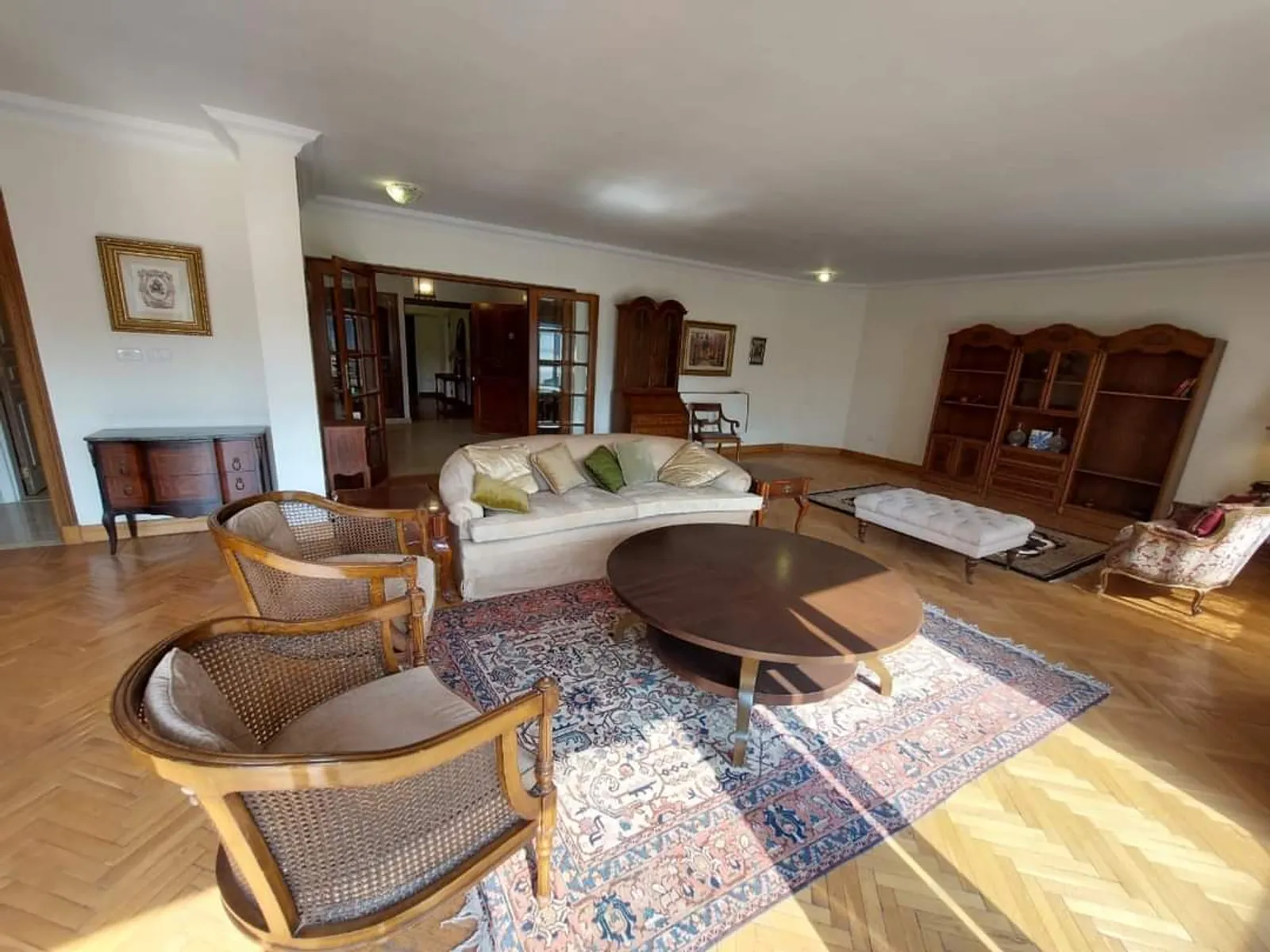 SPACIOUS MODERN FULLY FURNISHED APARTMENT FOR RENT IN SARAYAT EL MAADI CAIRO EGYPT - #5633 - Modern furnished