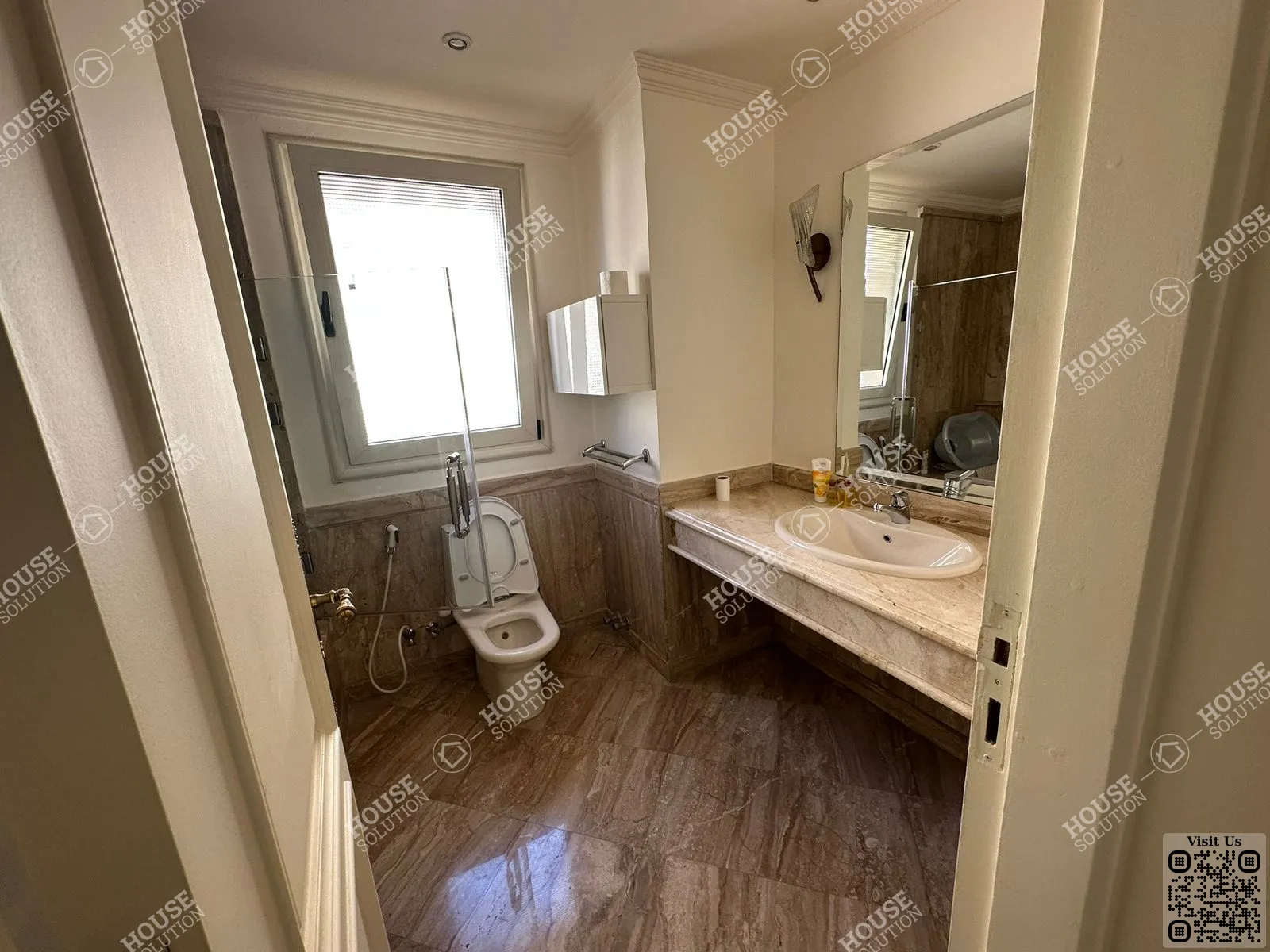 GUEST BATHROOM  @ Villas For Rent In Katameya katameya Heights Area: 965 m² consists of 6 Bedrooms 6 Bathrooms Semi furnished 5 stars #5649-2