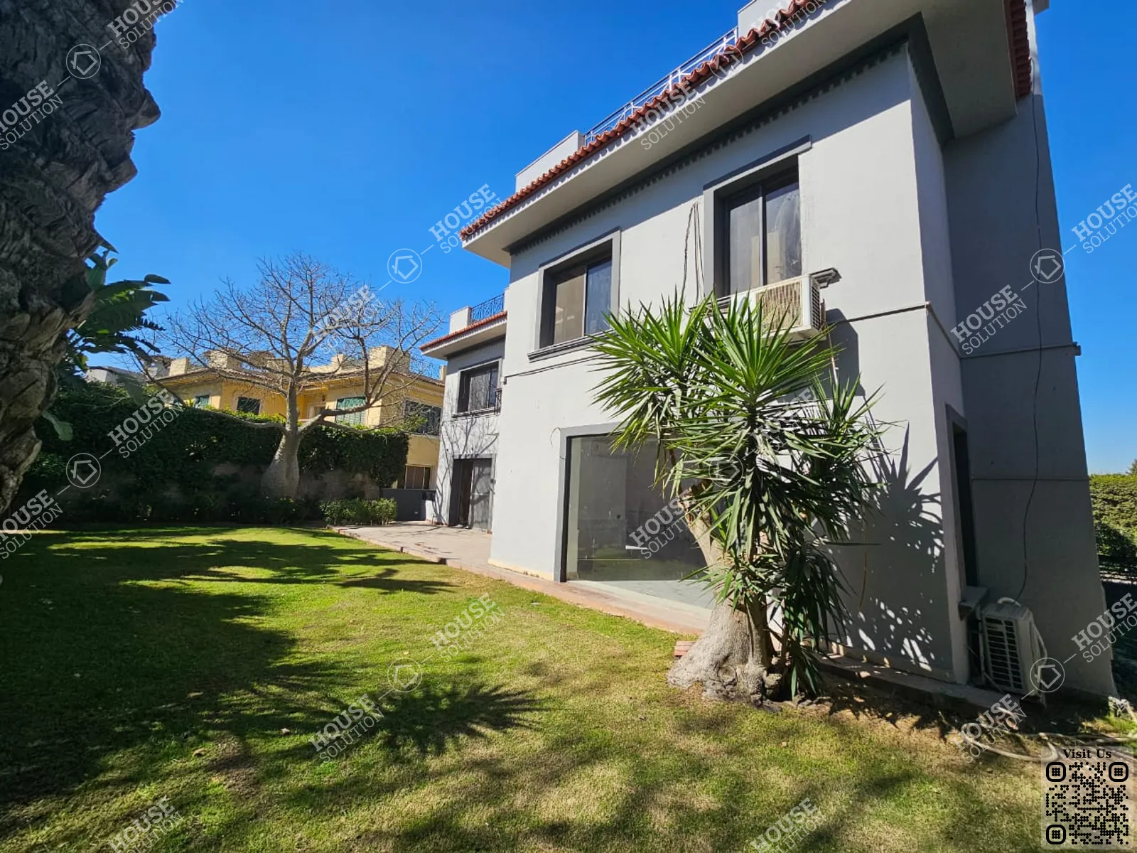 OUTSIDE VIEW  @ Villas For Rent In Katameya katameya Heights Area: 650 m² consists of 5 Bedrooms 5 Bathrooms Semi furnished 5 stars #5706-1