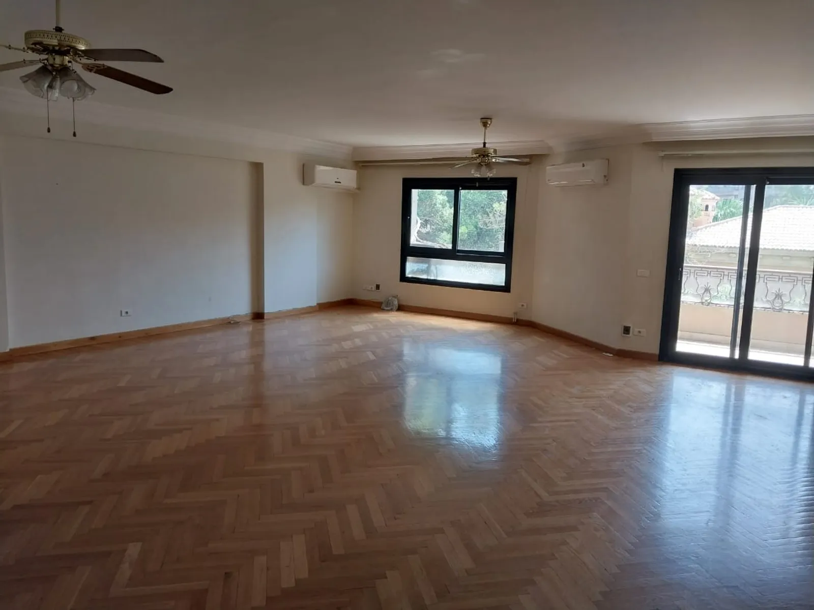 SEMI FURNISHED 4 BEDROOMS APARTMENT FOR RENT IN MAADI SARAYAT - #5726 - Semi furnished