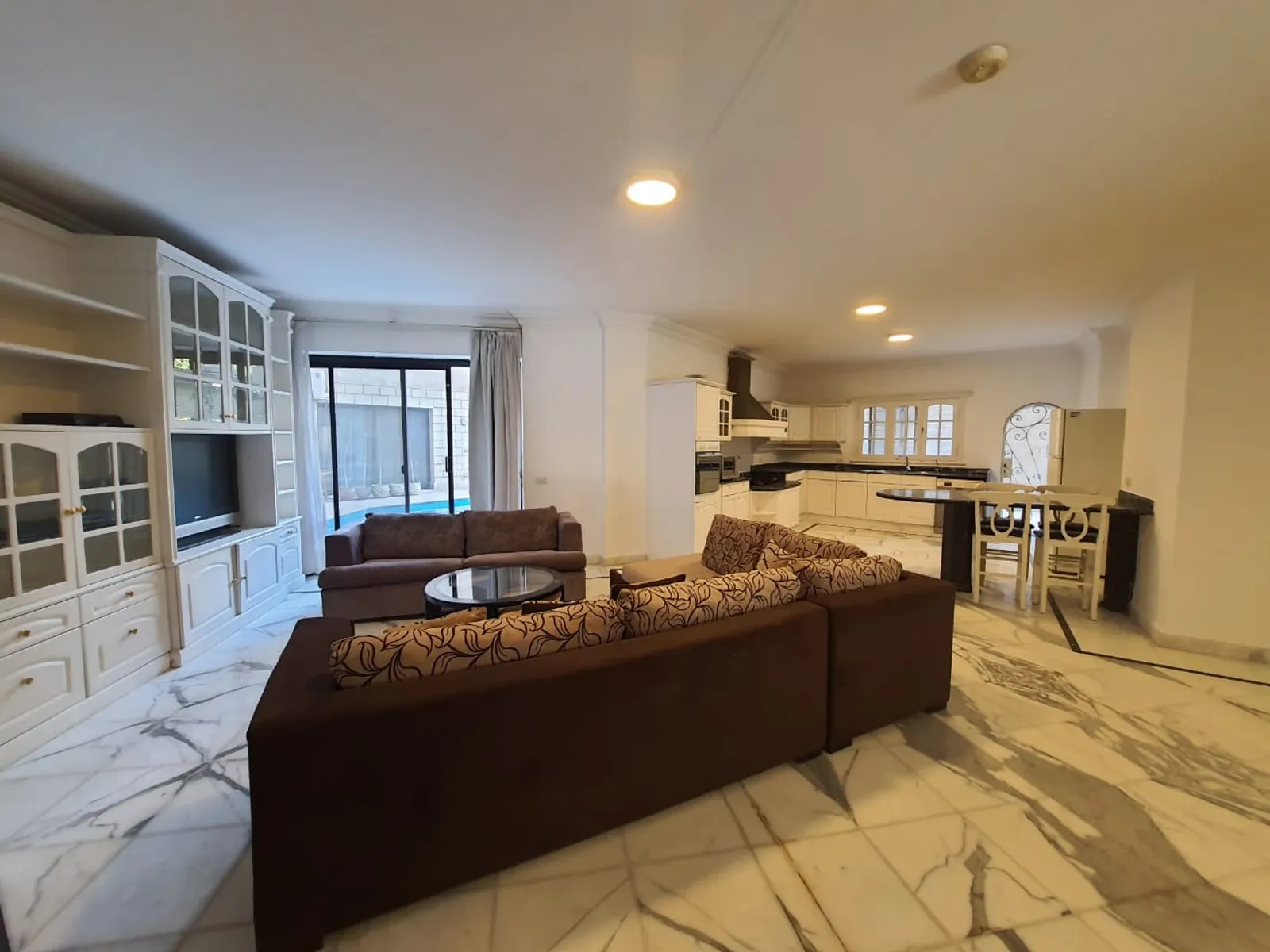 GROUND FLOOR WITH SHARED SWIMMING POOL FOR SALE IN SARAYAT EL MAADI CAIRO EGYPT  - #5764 - Semi furnished