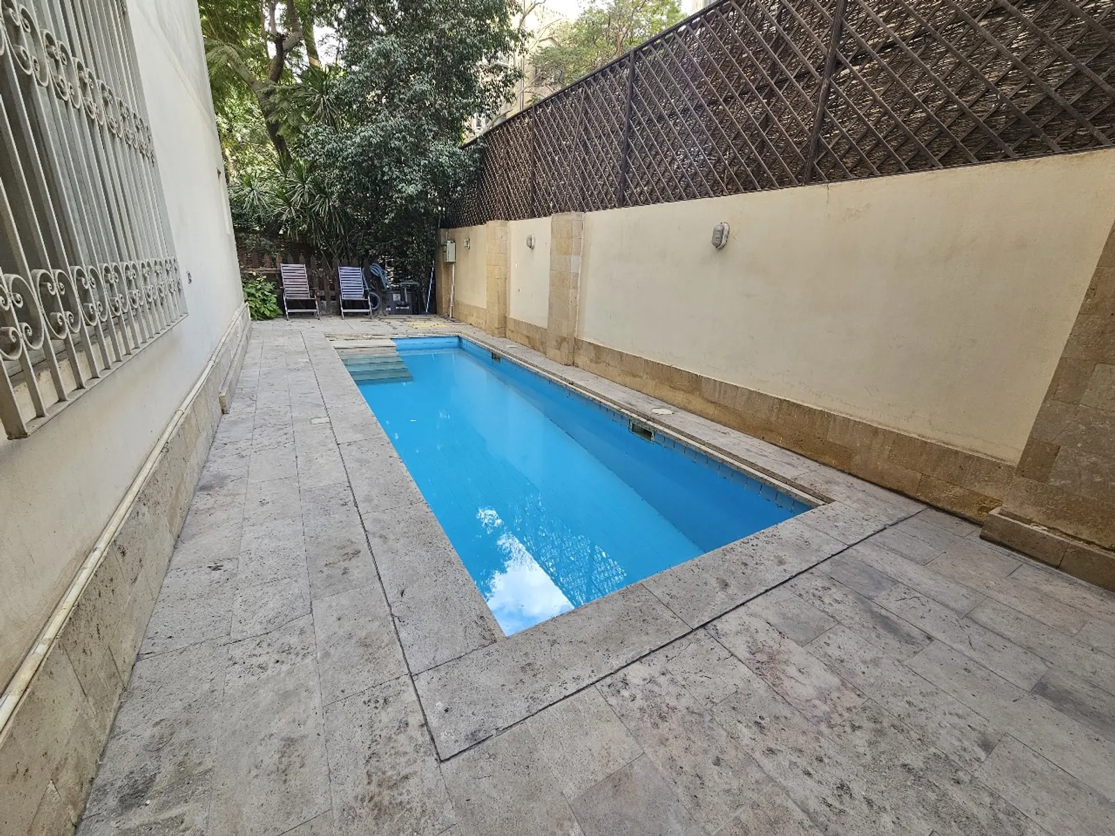 Ground Floors For Sale In Maadi Maadi Sarayat Area: 300 m² consists of 4 Bedrooms 4 Bathrooms Modern furnished 5 stars #5800