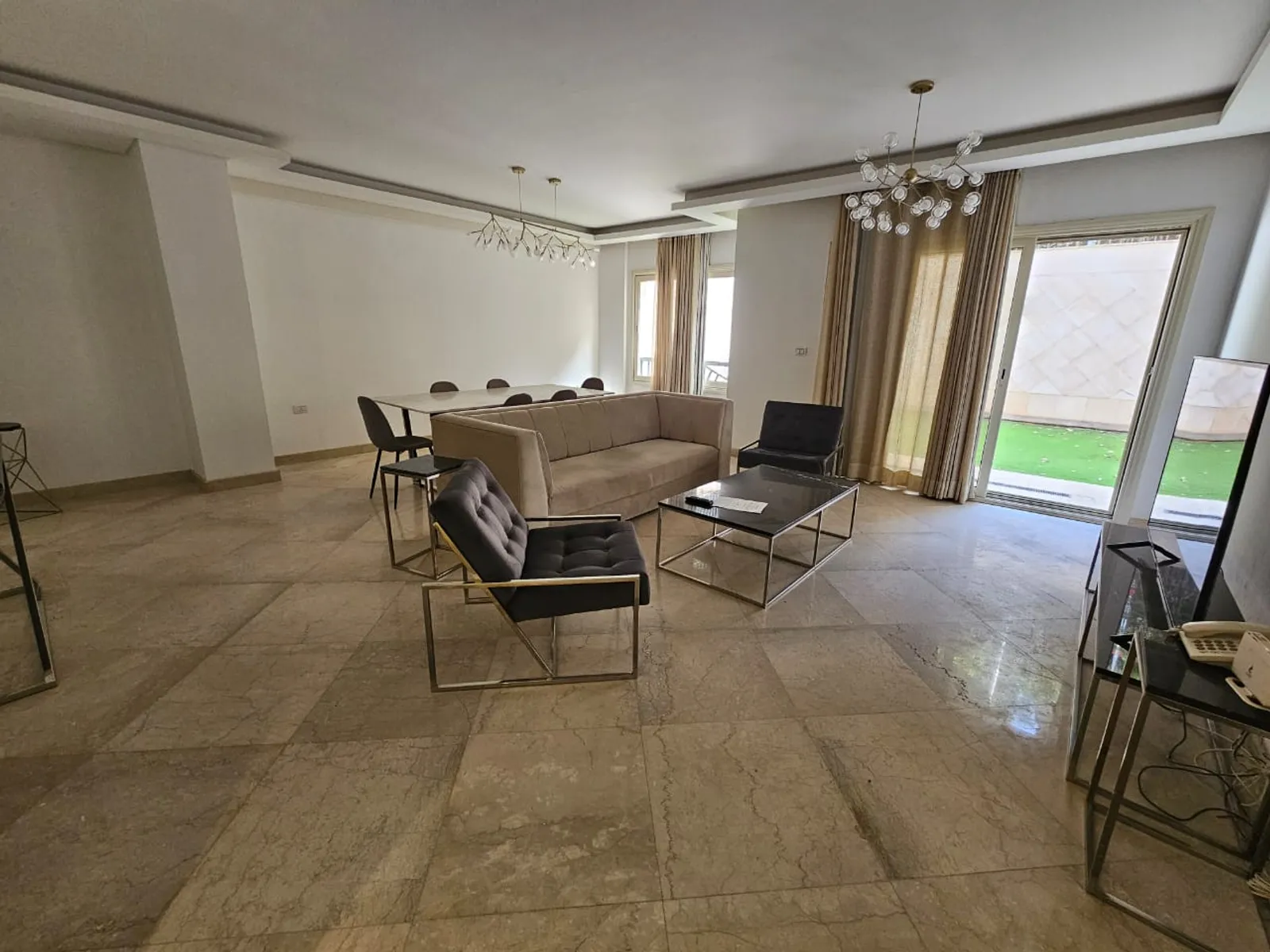 Ground Floors For Sale In Maadi Maadi Sarayat Area: 185 m² consists of 2 Bedrooms 2 Bathrooms Modern furnished 5 stars #5822