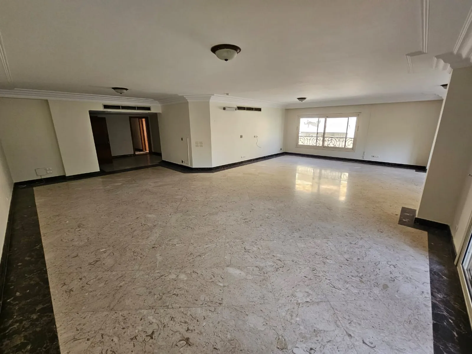 Apartments For Sale In Maadi Maadi Sarayat Area: 350 m² consists of 4 Bedrooms 4 Bathrooms Semi furnished 5 stars #5828