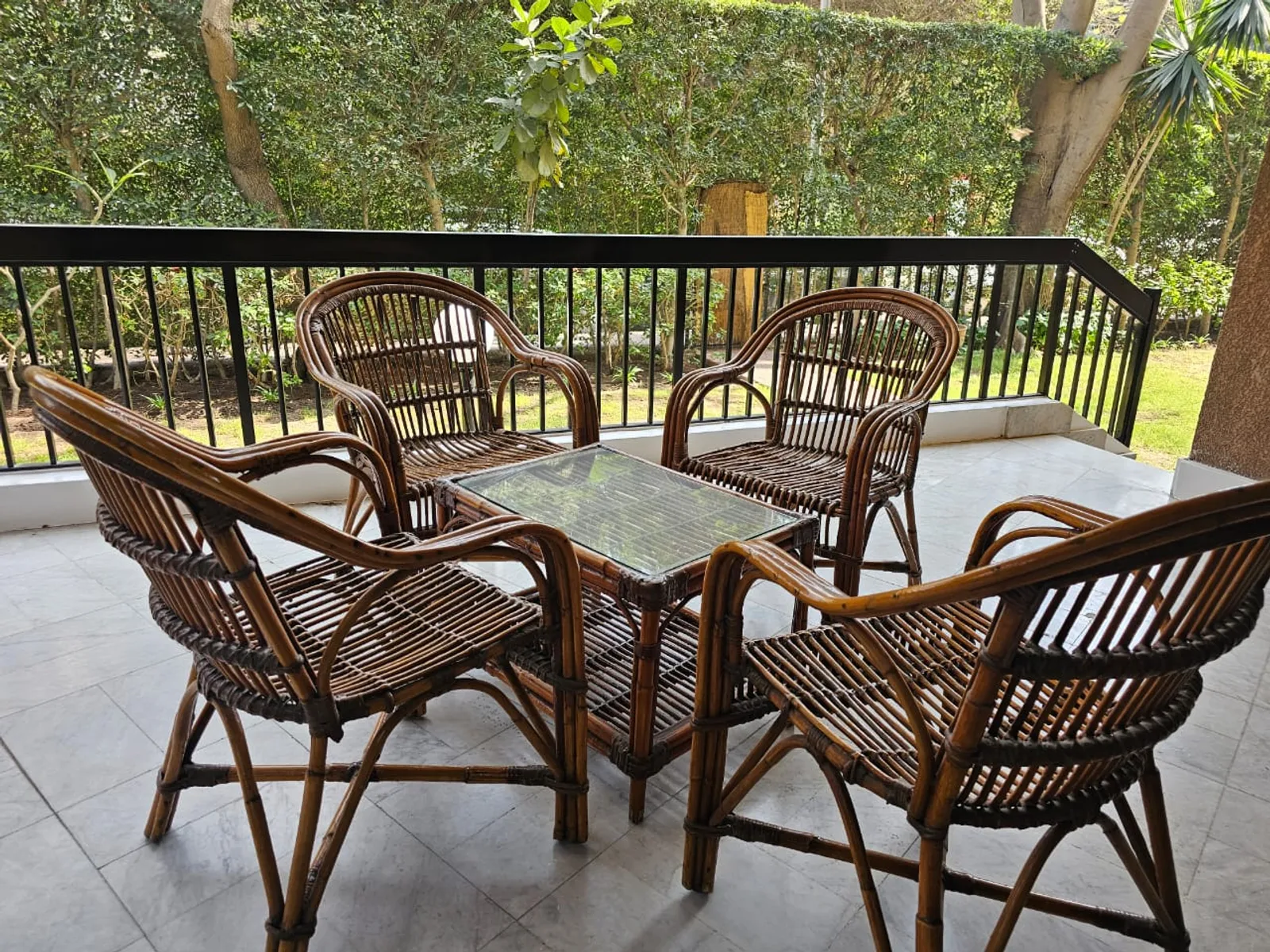 Ground Floors For Sale In Maadi Maadi Sarayat Area: 250 m² consists of 4 Bedrooms 3 Bathrooms Furnished 5 stars #5843