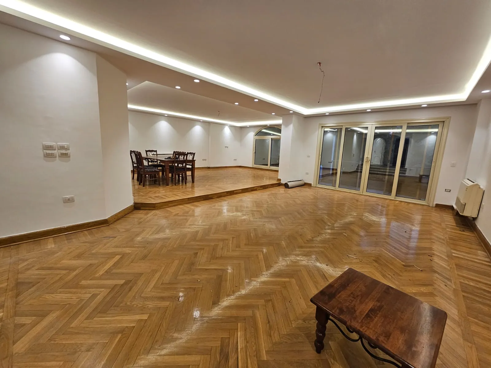 SPACIOUS 4 BEDROOM APARTMENT FOR RENT IN DEGLA EL MAADI CAIRO EGYPT - #5845 - Semi furnished