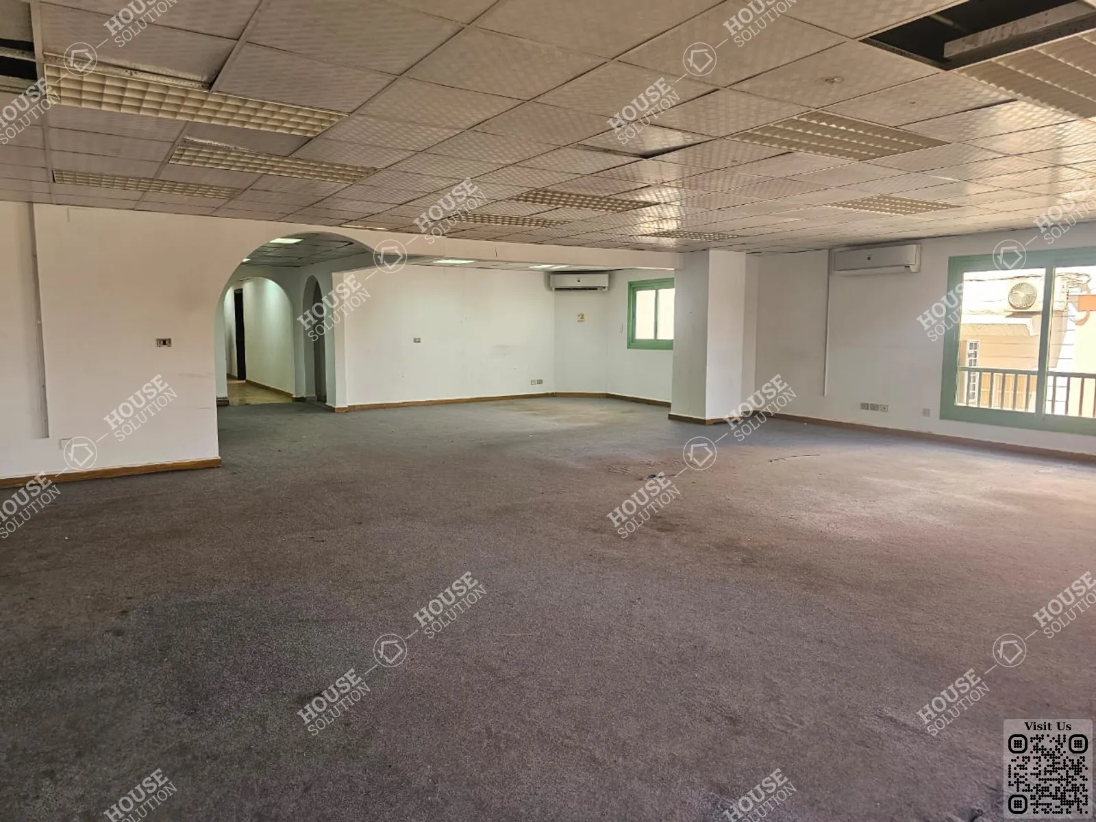 غرفة الاستقبال @ مقرات اداريه للإيجار في المعادي سرايات المعادي مساحة: 700 م² تتكون من 8 غرفة 2 حمام نصف مفروش 5 نجوم #5862-1