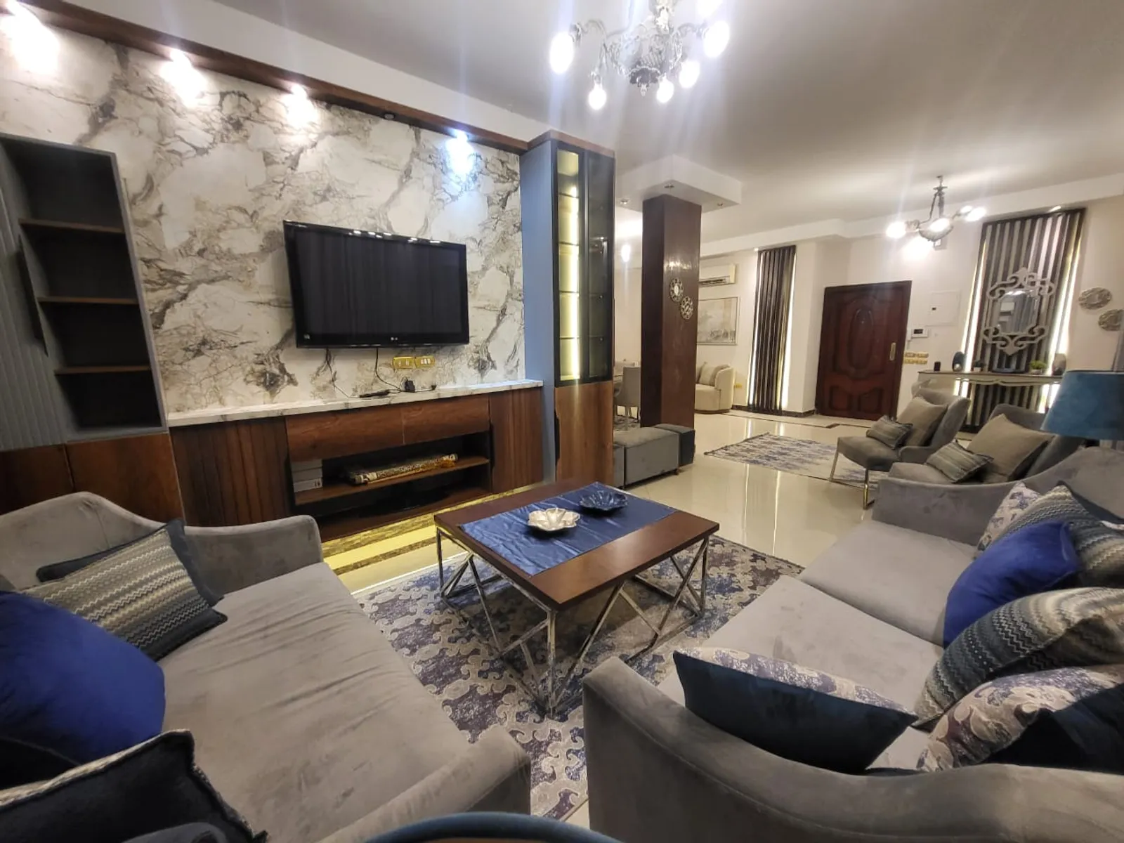 Penthouses For Sale In New Cairo Cairo Festival City Al-Futtaim Area: 220 m² consists of 3 Bedrooms 3 Bathrooms Modern furnished 5 stars #5921