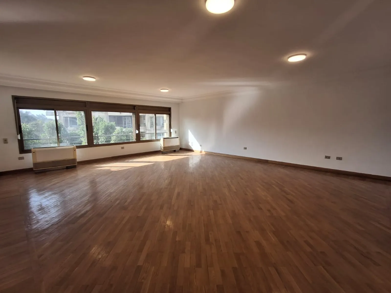 Apartments For Sale In Maadi Maadi Sarayat Area: 280 m² consists of 4 Bedrooms 5 Bathrooms Furnished 5 stars #5941