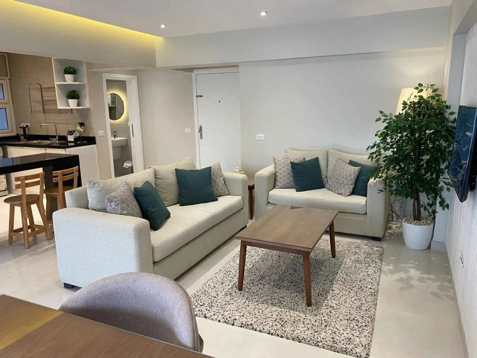 Apartments For Sale In Maadi Maadi Degla Area: 110 m² consists of 2 Bedrooms 2 Bathrooms Modern furnished 5 stars #5951